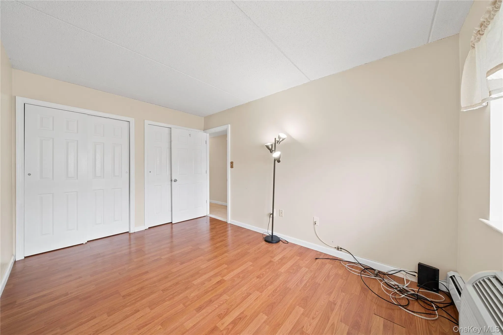 195 Beach 60th Street, New York, NY, 5 Bedrooms Bedrooms, 10 Rooms Rooms,3 BathroomsBathrooms,Residential,For Rent,Beach 60th,0,KEY1018834 195 Beach 60th Street, New York, NY, 5 Bedrooms Bedrooms, 10 Rooms Rooms,3 BathroomsBathrooms,Residential,For Rent,Beach 60th,0,KEY1018834