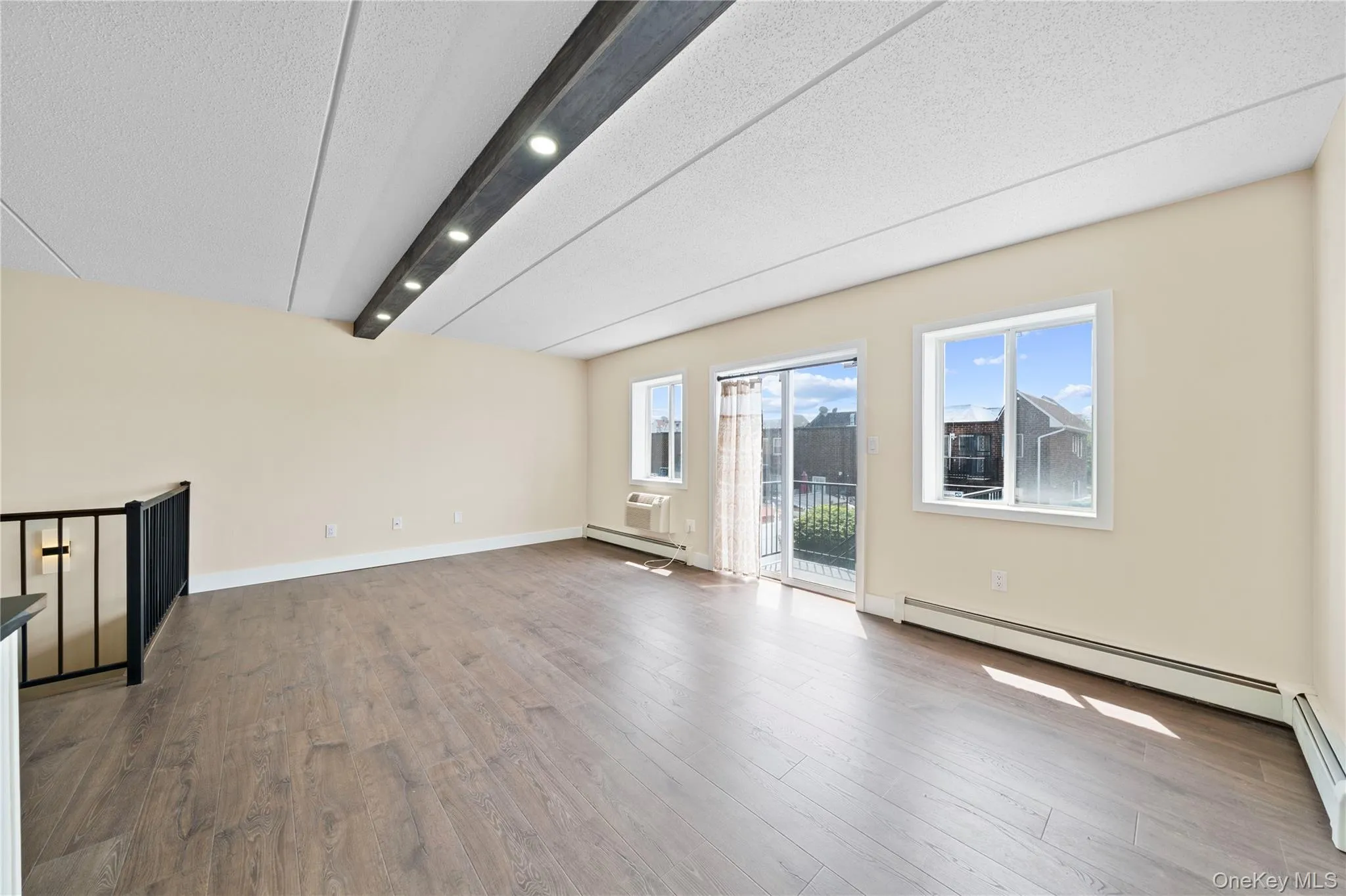 195 Beach 60th Street, New York, NY, 5 Bedrooms Bedrooms, 10 Rooms Rooms,3 BathroomsBathrooms,Residential,For Rent,Beach 60th,0,KEY1018834 195 Beach 60th Street, New York, NY, 5 Bedrooms Bedrooms, 10 Rooms Rooms,3 BathroomsBathrooms,Residential,For Rent,Beach 60th,0,KEY1018834