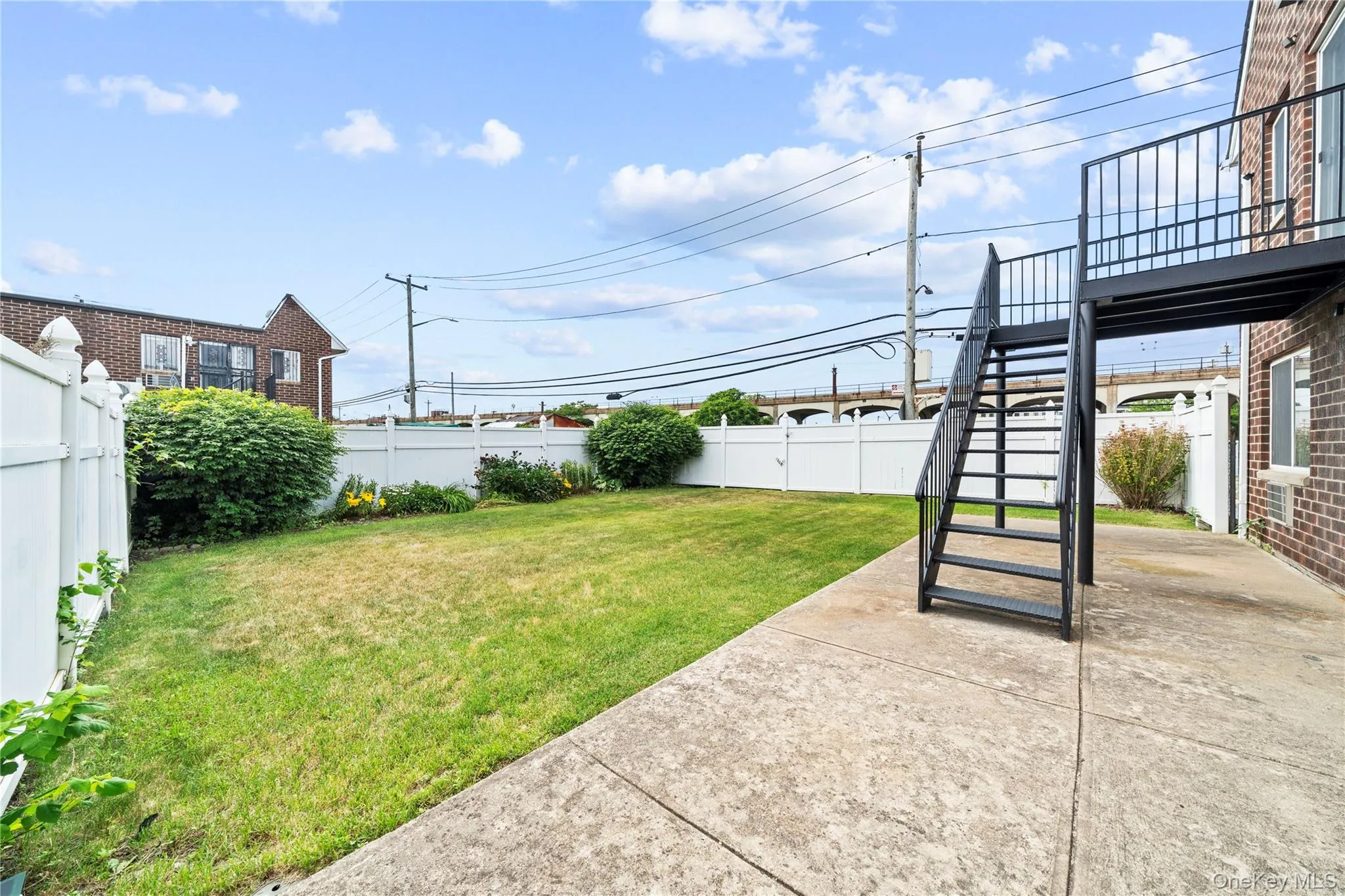 195 Beach 60th Street, New York, NY, 5 Bedrooms Bedrooms, 10 Rooms Rooms,3 BathroomsBathrooms,Residential,For Rent,Beach 60th,0,KEY1018834 195 Beach 60th Street, New York, NY, 5 Bedrooms Bedrooms, 10 Rooms Rooms,3 BathroomsBathrooms,Residential,For Rent,Beach 60th,0,KEY1018834