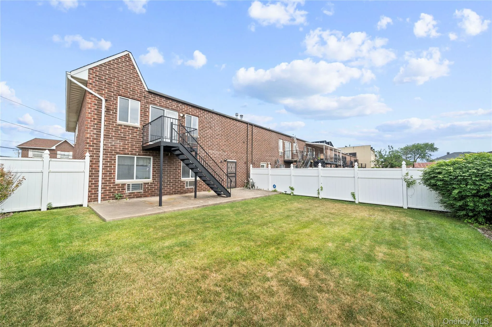 195 Beach 60th Street, New York, NY, 5 Bedrooms Bedrooms, 10 Rooms Rooms,3 BathroomsBathrooms,Residential,For Rent,Beach 60th,0,KEY1018834 195 Beach 60th Street, New York, NY, 5 Bedrooms Bedrooms, 10 Rooms Rooms,3 BathroomsBathrooms,Residential,For Rent,Beach 60th,0,KEY1018834