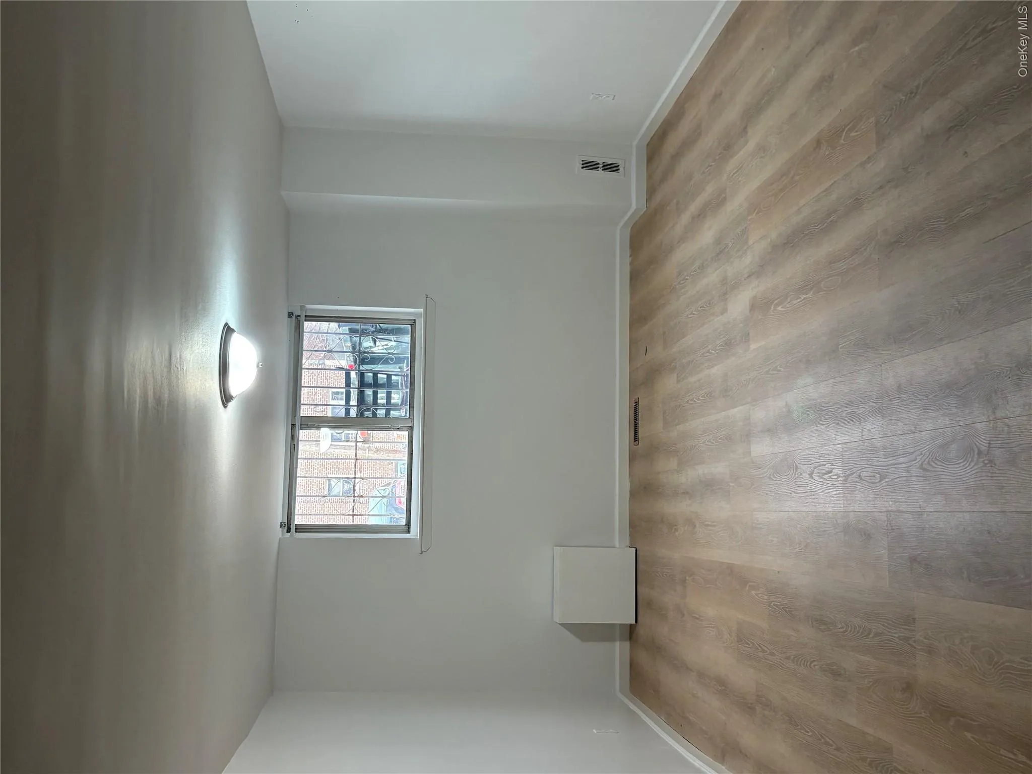 277 Graff Avenue, New York, NY, 3 Bedrooms Bedrooms, 6 Rooms Rooms,1 BathroomBathrooms,Residential,For Rent,Graff,0,1018837 277 Graff Avenue, New York, NY, 3 Bedrooms Bedrooms, 6 Rooms Rooms,1 BathroomBathrooms,Residential,For Rent,Graff,0,1018837