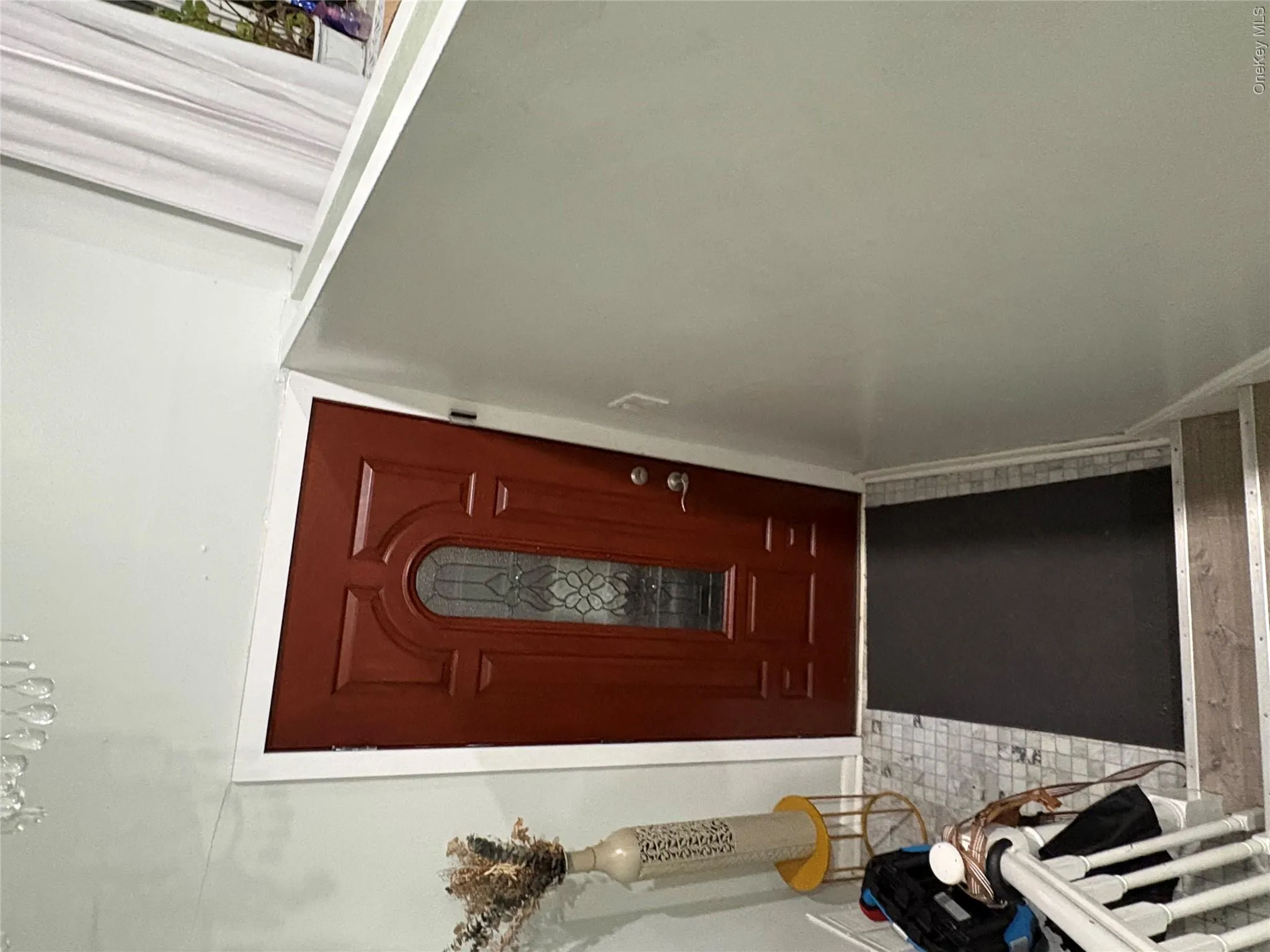 277 Graff Avenue, New York, NY, 3 Bedrooms Bedrooms, 6 Rooms Rooms,1 BathroomBathrooms,Residential,For Rent,Graff,0,1018837 277 Graff Avenue, New York, NY, 3 Bedrooms Bedrooms, 6 Rooms Rooms,1 BathroomBathrooms,Residential,For Rent,Graff,0,1018837