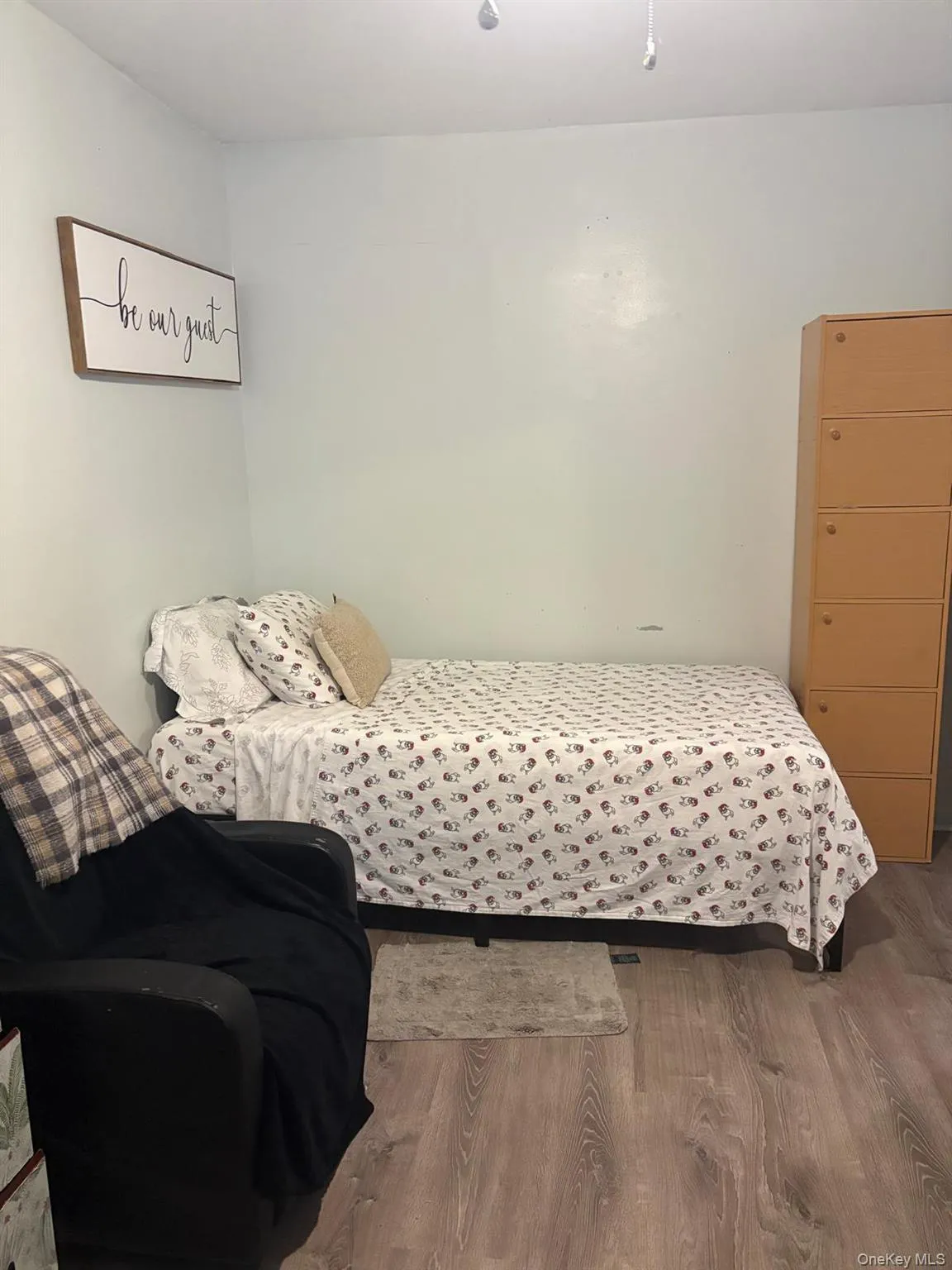 2nd bedroom 2nd bedroom