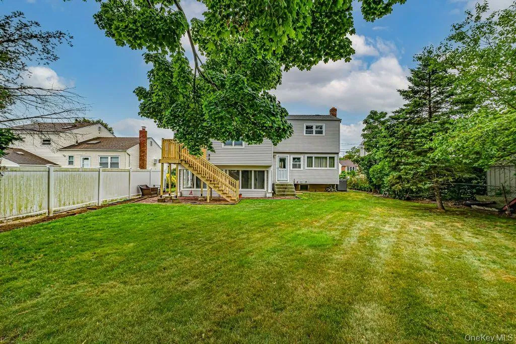 1387 Liberty Avenue, Hempstead, NY, 5 Bedrooms Bedrooms, 8 Rooms Rooms,3 BathroomsBathrooms,Residential,For Rent,Liberty,0,1018840 1387 Liberty Avenue, Hempstead, NY, 5 Bedrooms Bedrooms, 8 Rooms Rooms,3 BathroomsBathrooms,Residential,For Rent,Liberty,0,1018840