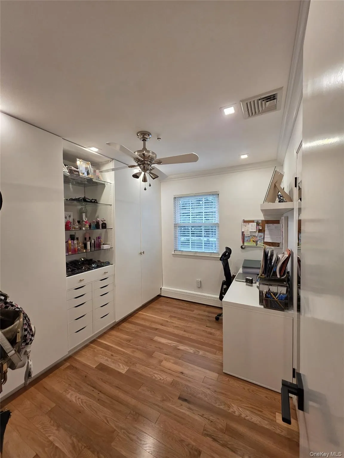1280 Church Street, Islip, NY, 5 Bedrooms Bedrooms, 10 Rooms Rooms,2 BathroomsBathrooms,Residential,For Rent,Church,0,1018842 1280 Church Street, Islip, NY, 5 Bedrooms Bedrooms, 10 Rooms Rooms,2 BathroomsBathrooms,Residential,For Rent,Church,0,1018842