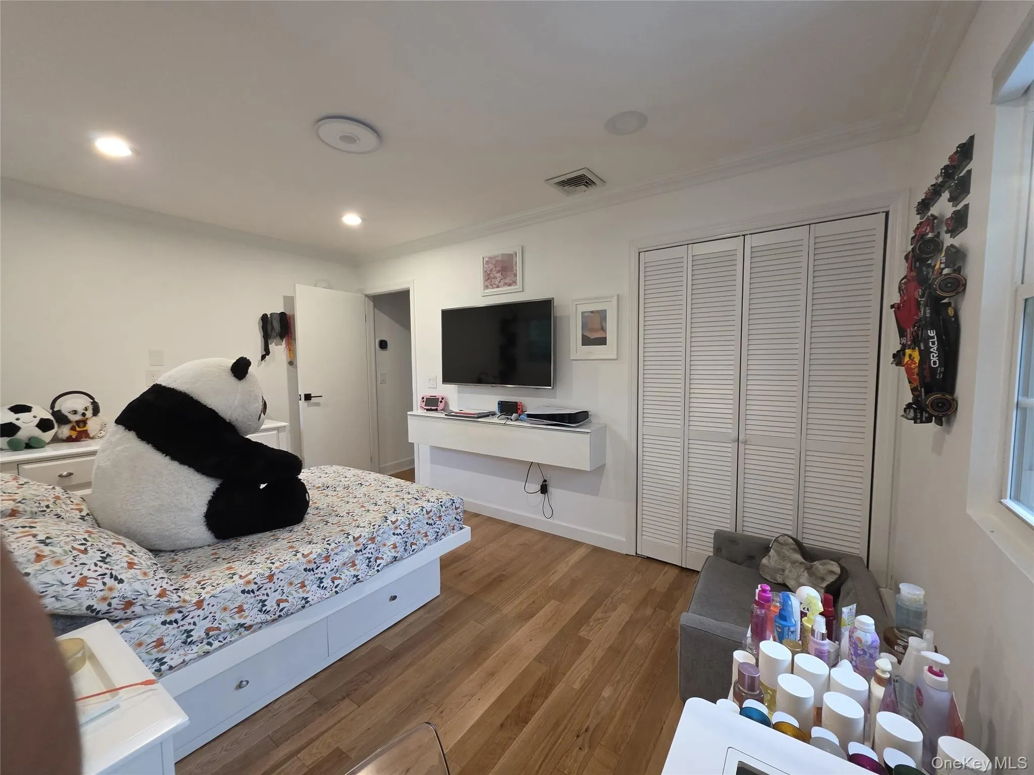 1280 Church Street, Islip, NY, 5 Bedrooms Bedrooms, 10 Rooms Rooms,2 BathroomsBathrooms,Residential,For Rent,Church,0,1018842 1280 Church Street, Islip, NY, 5 Bedrooms Bedrooms, 10 Rooms Rooms,2 BathroomsBathrooms,Residential,For Rent,Church,0,1018842