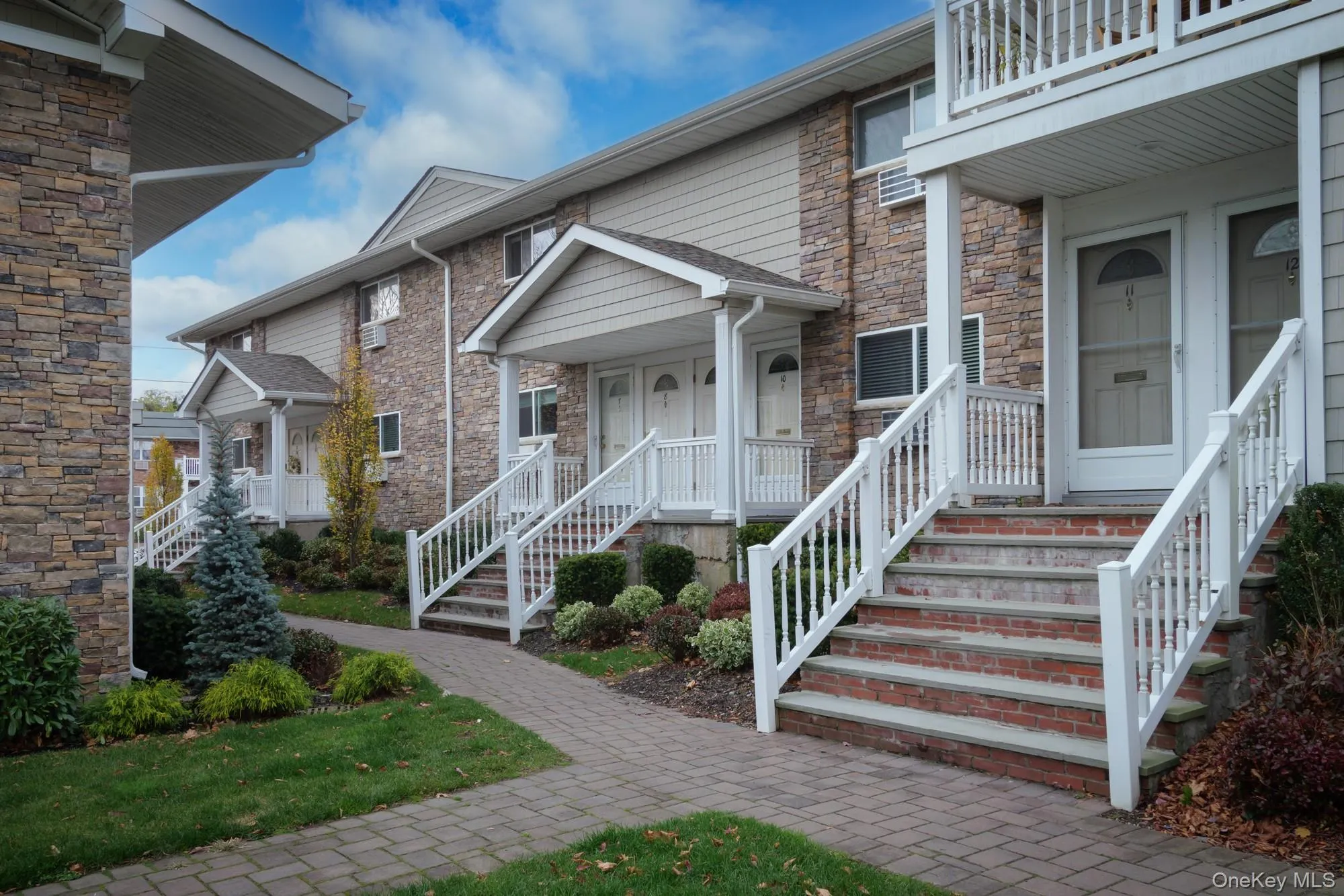 65 Friendly Court, Babylon, NY, 1 Bedroom Bedrooms, 4 Rooms Rooms,1 BathroomBathrooms,Residential Lease,For Rent,Friendly,0,KEY1018843 65 Friendly Court, Babylon, NY, 1 Bedroom Bedrooms, 4 Rooms Rooms,1 BathroomBathrooms,Residential Lease,For Rent,Friendly,0,KEY1018843
