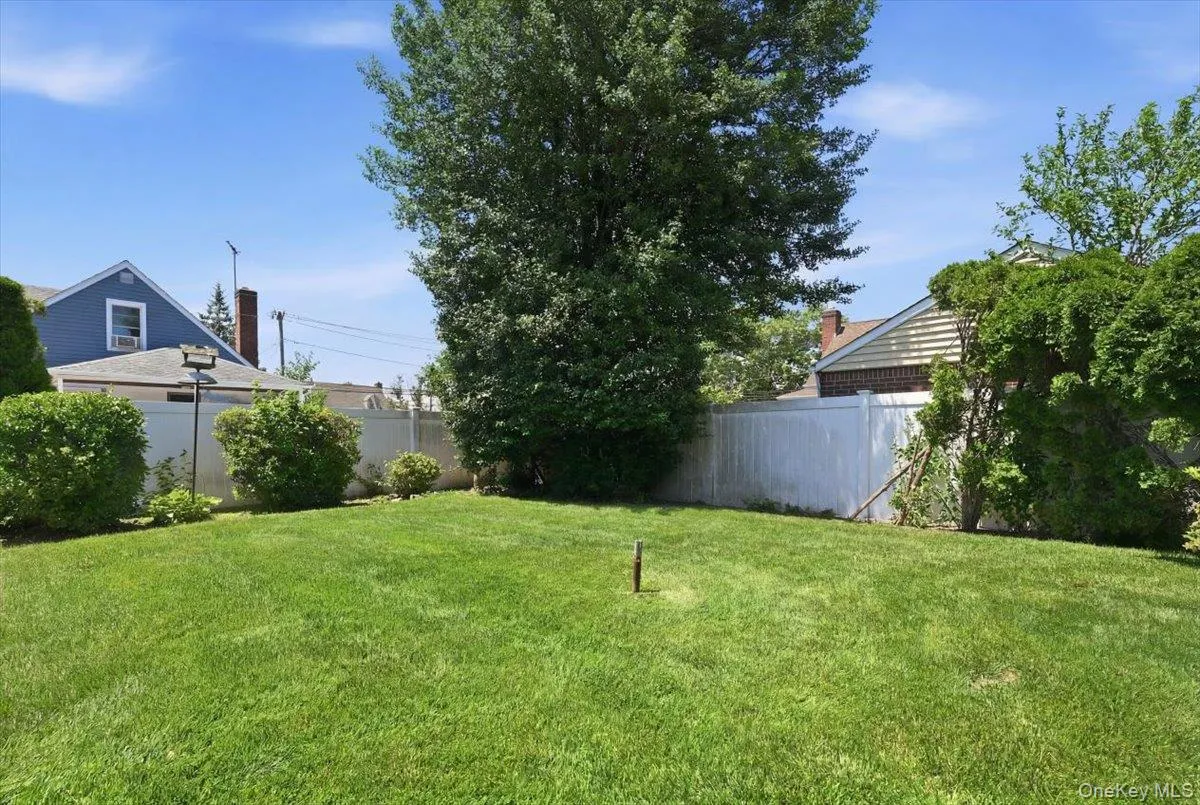 210 Madison Street, Hempstead, NY, 3 Bedrooms Bedrooms, 7 Rooms Rooms,2 BathroomsBathrooms,Residential,For Rent,Madison,0,KEY1018845 210 Madison Street, Hempstead, NY, 3 Bedrooms Bedrooms, 7 Rooms Rooms,2 BathroomsBathrooms,Residential,For Rent,Madison,0,KEY1018845