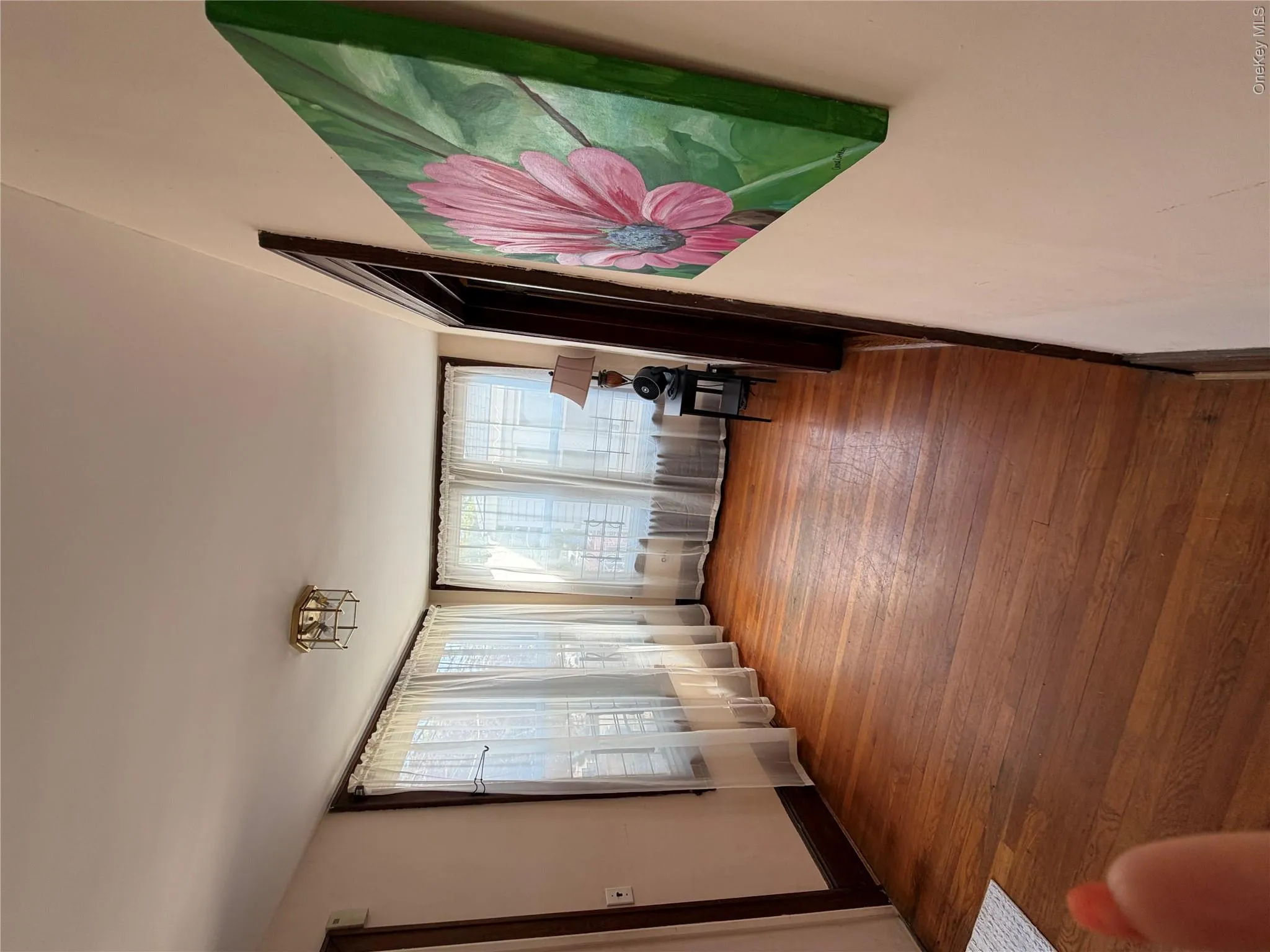 5810 32nd Avenue, New York, NY, 3 Bedrooms Bedrooms, 7 Rooms Rooms,1 BathroomBathrooms,Residential,For Rent,32nd,0,1018846 5810 32nd Avenue, New York, NY, 3 Bedrooms Bedrooms, 7 Rooms Rooms,1 BathroomBathrooms,Residential,For Rent,32nd,0,1018846