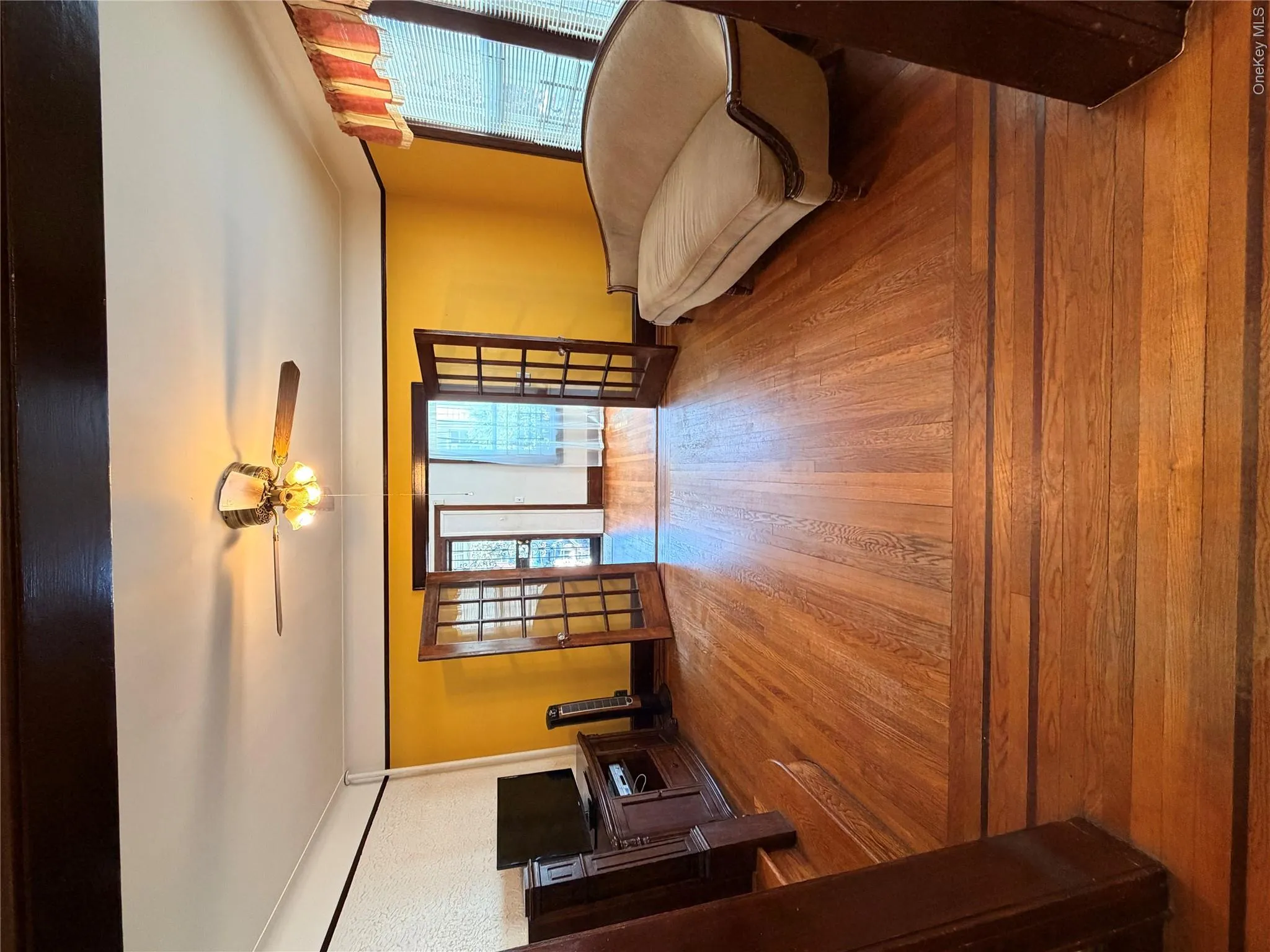 5810 32nd Avenue, New York, NY, 3 Bedrooms Bedrooms, 7 Rooms Rooms,1 BathroomBathrooms,Residential,For Rent,32nd,0,1018846 5810 32nd Avenue, New York, NY, 3 Bedrooms Bedrooms, 7 Rooms Rooms,1 BathroomBathrooms,Residential,For Rent,32nd,0,1018846