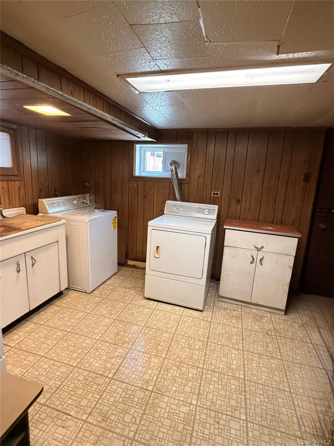 5810 32nd Avenue, New York, NY, 3 Bedrooms Bedrooms, 7 Rooms Rooms,1 BathroomBathrooms,Residential,For Rent,32nd,0,1018846 5810 32nd Avenue, New York, NY, 3 Bedrooms Bedrooms, 7 Rooms Rooms,1 BathroomBathrooms,Residential,For Rent,32nd,0,1018846
