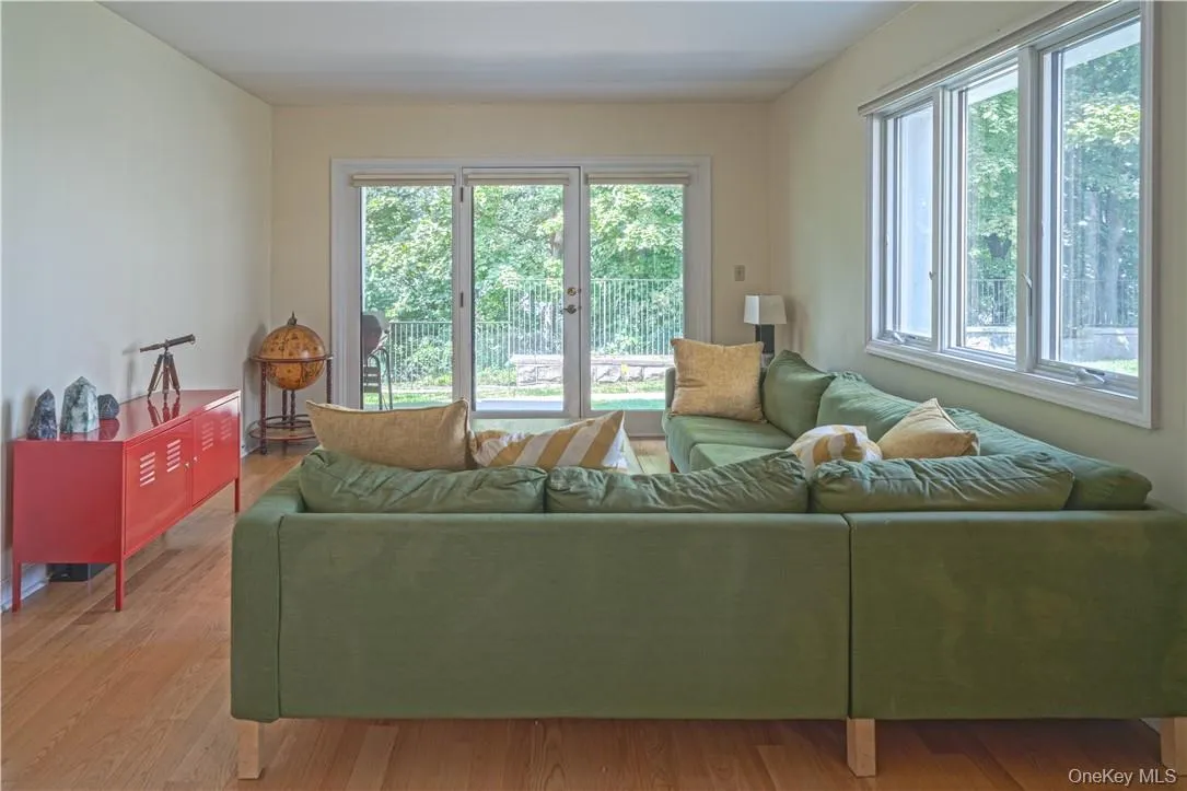 16 Hudson Point Lane, Ossining, NY, 1 Bedroom Bedrooms, 4 Rooms Rooms,1 BathroomBathrooms,Residential Lease,For Rent,Hudson Point,0,1018848 16 Hudson Point Lane, Ossining, NY, 1 Bedroom Bedrooms, 4 Rooms Rooms,1 BathroomBathrooms,Residential Lease,For Rent,Hudson Point,0,1018848