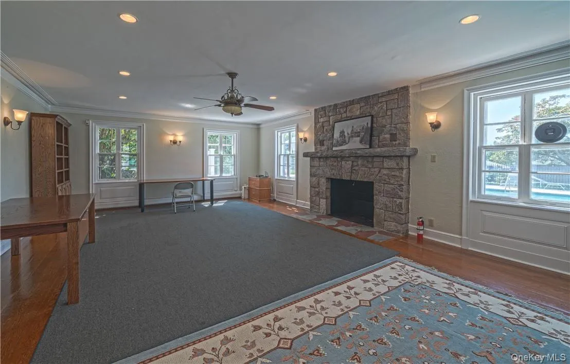 clubhouse clubhouse