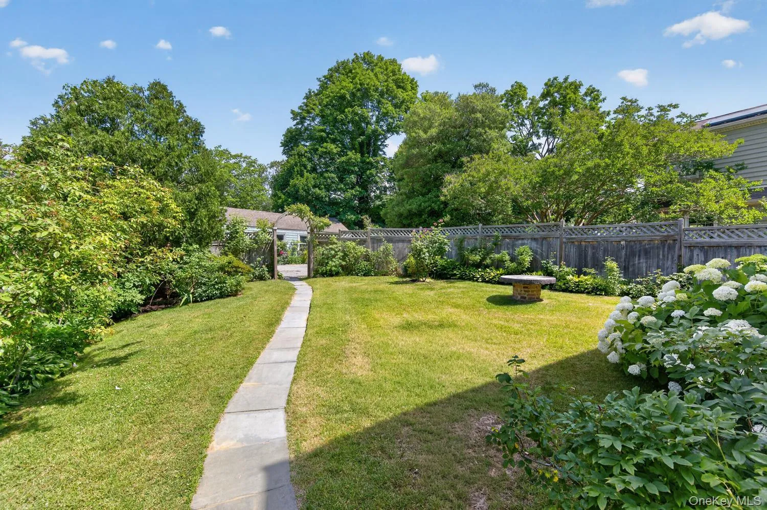 55 Pershing Avenue, Oyster Bay, NY, 3 Bedrooms Bedrooms, 7 Rooms Rooms,1 BathroomBathrooms,Residential,For Rent,Pershing,0,1018849 55 Pershing Avenue, Oyster Bay, NY, 3 Bedrooms Bedrooms, 7 Rooms Rooms,1 BathroomBathrooms,Residential,For Rent,Pershing,0,1018849