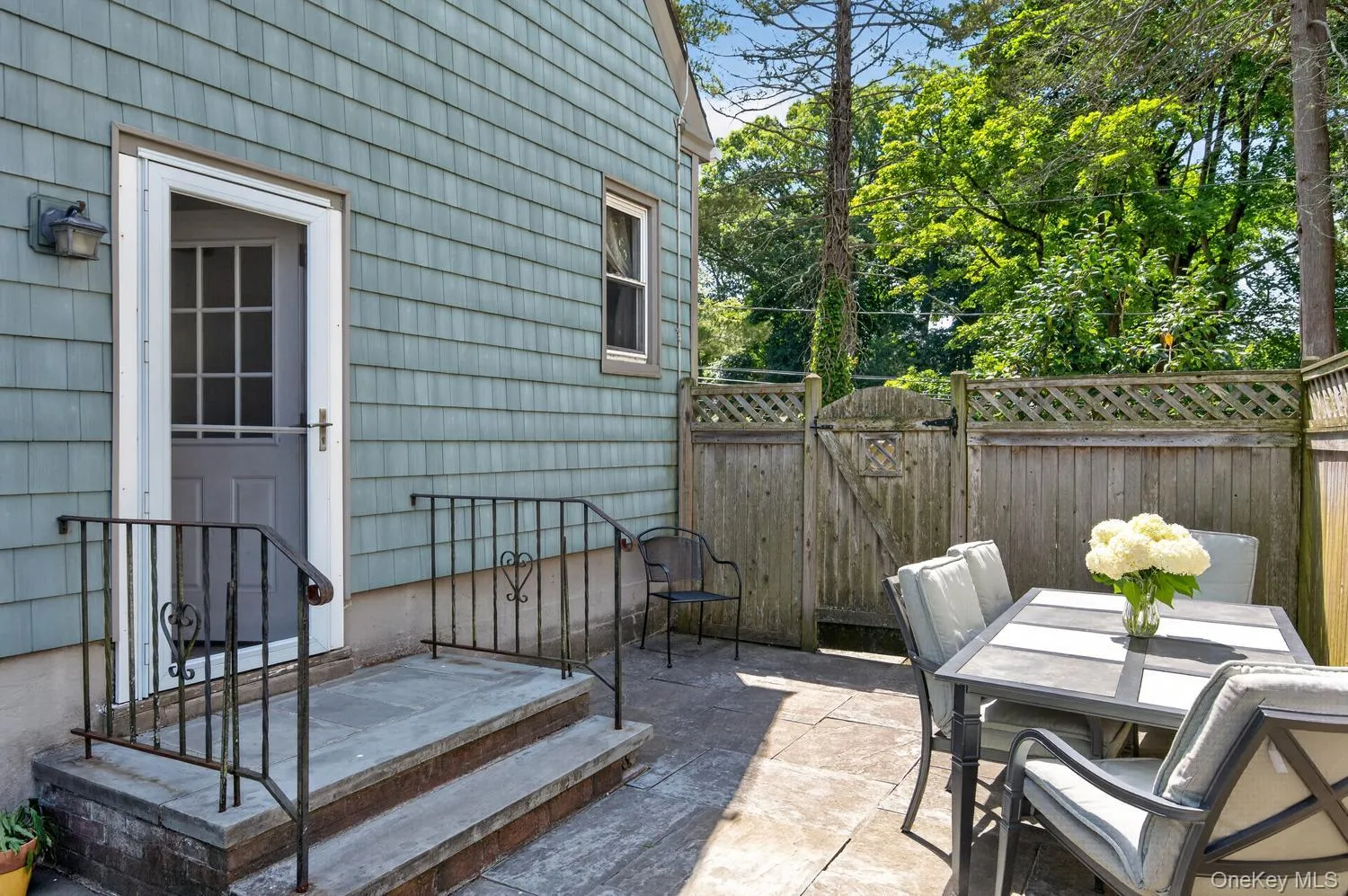 55 Pershing Avenue, Oyster Bay, NY, 3 Bedrooms Bedrooms, 7 Rooms Rooms,1 BathroomBathrooms,Residential,For Rent,Pershing,0,1018849 55 Pershing Avenue, Oyster Bay, NY, 3 Bedrooms Bedrooms, 7 Rooms Rooms,1 BathroomBathrooms,Residential,For Rent,Pershing,0,1018849
