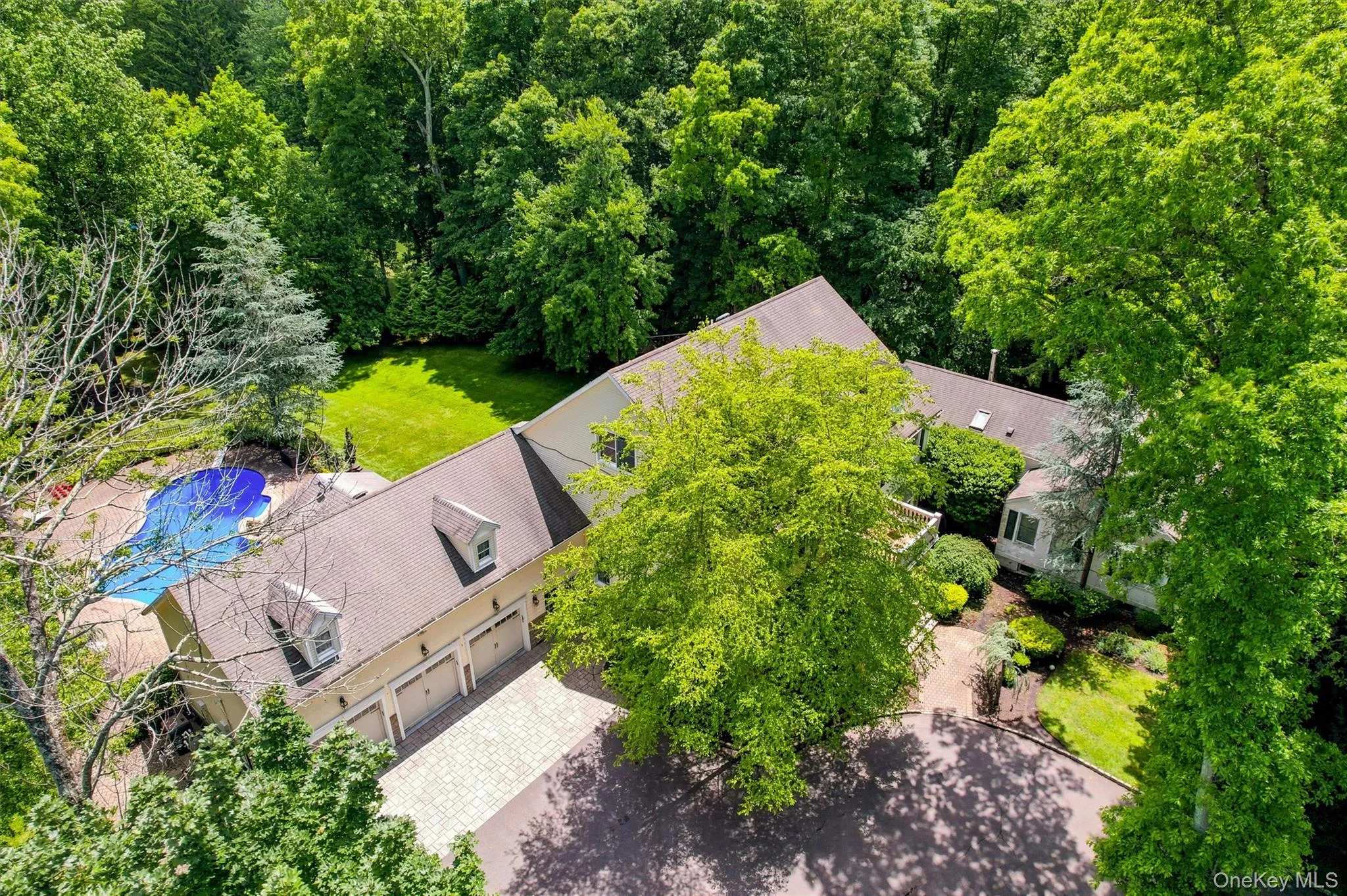 281 Phillips Hill Road, Clarkstown, NY, 6 Bedrooms Bedrooms, 26 Rooms Rooms,6 BathroomsBathrooms,Residential,For Rent,Phillips Hill,0,KEY1018857 281 Phillips Hill Road, Clarkstown, NY, 6 Bedrooms Bedrooms, 26 Rooms Rooms,6 BathroomsBathrooms,Residential,For Rent,Phillips Hill,0,KEY1018857