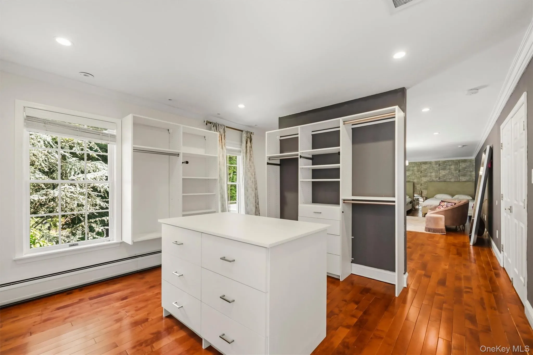 281 Phillips Hill Road, Clarkstown, NY, 6 Bedrooms Bedrooms, 26 Rooms Rooms,6 BathroomsBathrooms,Residential,For Rent,Phillips Hill,0,KEY1018857 281 Phillips Hill Road, Clarkstown, NY, 6 Bedrooms Bedrooms, 26 Rooms Rooms,6 BathroomsBathrooms,Residential,For Rent,Phillips Hill,0,KEY1018857