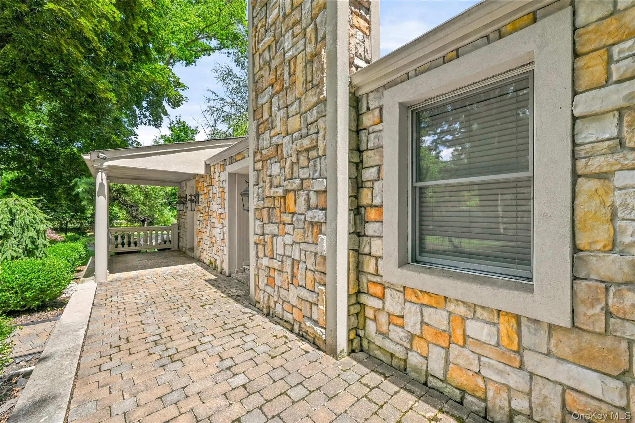 281 Phillips Hill Road, Clarkstown, NY, 6 Bedrooms Bedrooms, 26 Rooms Rooms,6 BathroomsBathrooms,Residential,For Rent,Phillips Hill,0,KEY1018857 281 Phillips Hill Road, Clarkstown, NY, 6 Bedrooms Bedrooms, 26 Rooms Rooms,6 BathroomsBathrooms,Residential,For Rent,Phillips Hill,0,KEY1018857