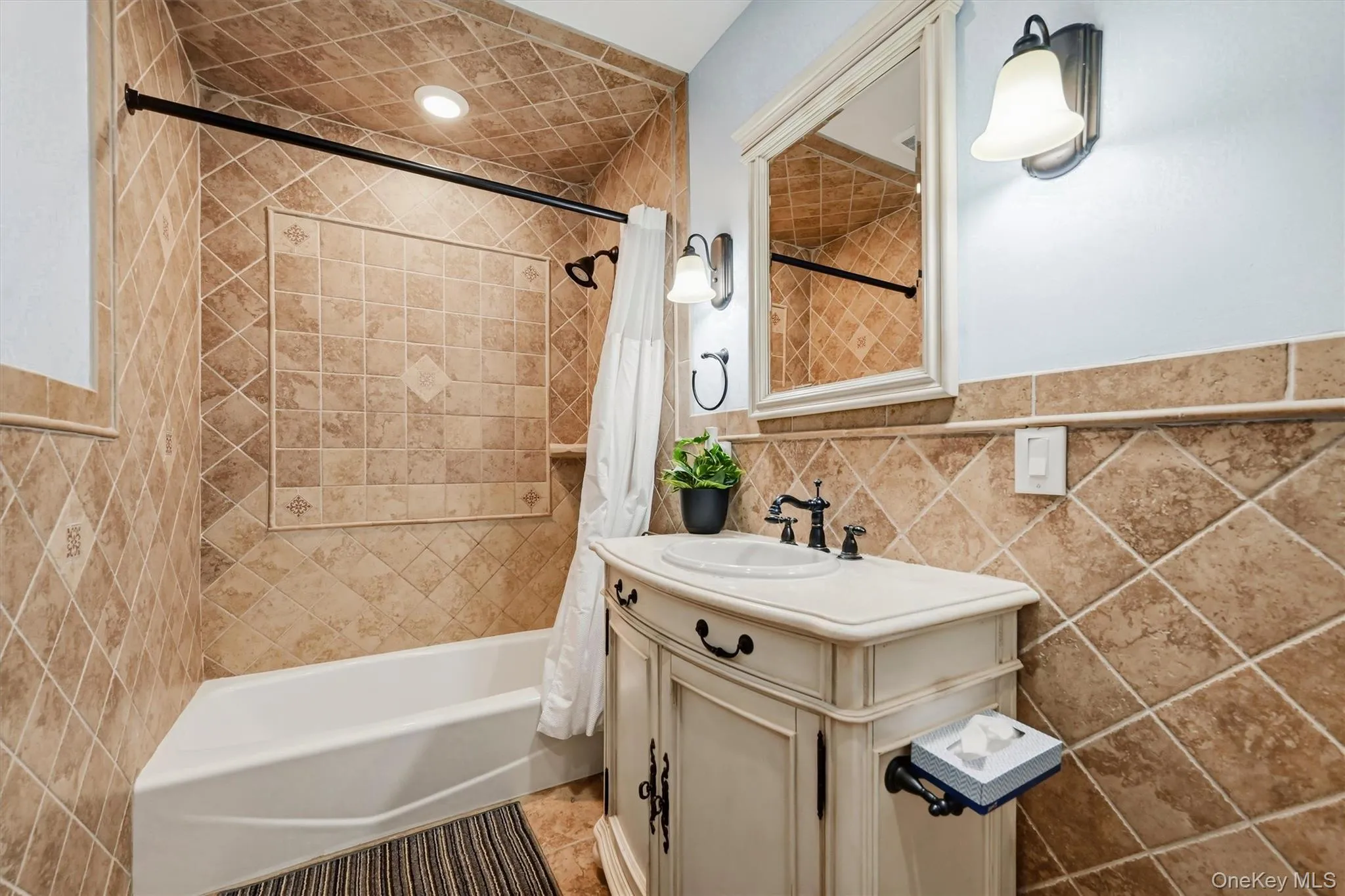 281 Phillips Hill Road, Clarkstown, NY, 6 Bedrooms Bedrooms, 26 Rooms Rooms,6 BathroomsBathrooms,Residential,For Rent,Phillips Hill,0,KEY1018857 281 Phillips Hill Road, Clarkstown, NY, 6 Bedrooms Bedrooms, 26 Rooms Rooms,6 BathroomsBathrooms,Residential,For Rent,Phillips Hill,0,KEY1018857