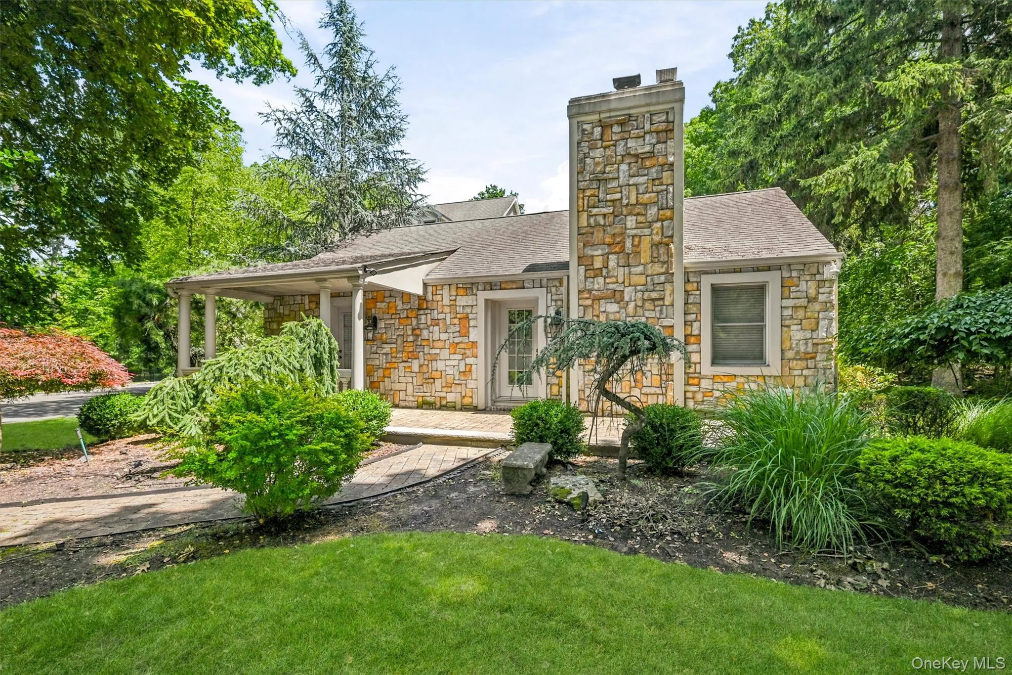 281 Phillips Hill Road, Clarkstown, NY, 6 Bedrooms Bedrooms, 26 Rooms Rooms,6 BathroomsBathrooms,Residential,For Rent,Phillips Hill,0,KEY1018857 281 Phillips Hill Road, Clarkstown, NY, 6 Bedrooms Bedrooms, 26 Rooms Rooms,6 BathroomsBathrooms,Residential,For Rent,Phillips Hill,0,KEY1018857