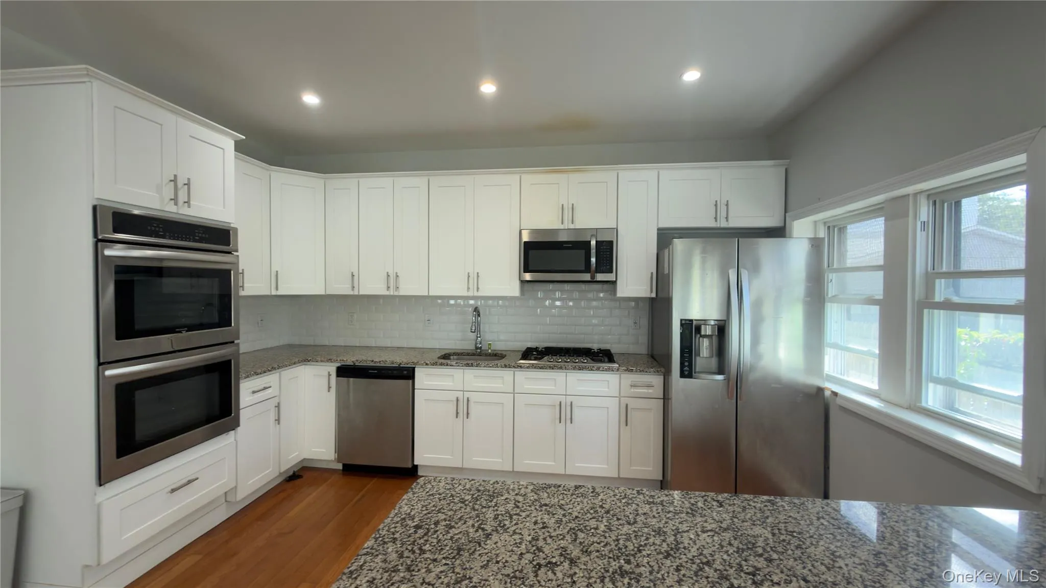 10 Greenwich Avenue, Oyster Bay, NY, 3 Bedrooms Bedrooms, 10 Rooms Rooms,2 BathroomsBathrooms,Residential Lease,For Rent,Greenwich,0,KEY1018861 10 Greenwich Avenue, Oyster Bay, NY, 3 Bedrooms Bedrooms, 10 Rooms Rooms,2 BathroomsBathrooms,Residential Lease,For Rent,Greenwich,0,KEY1018861