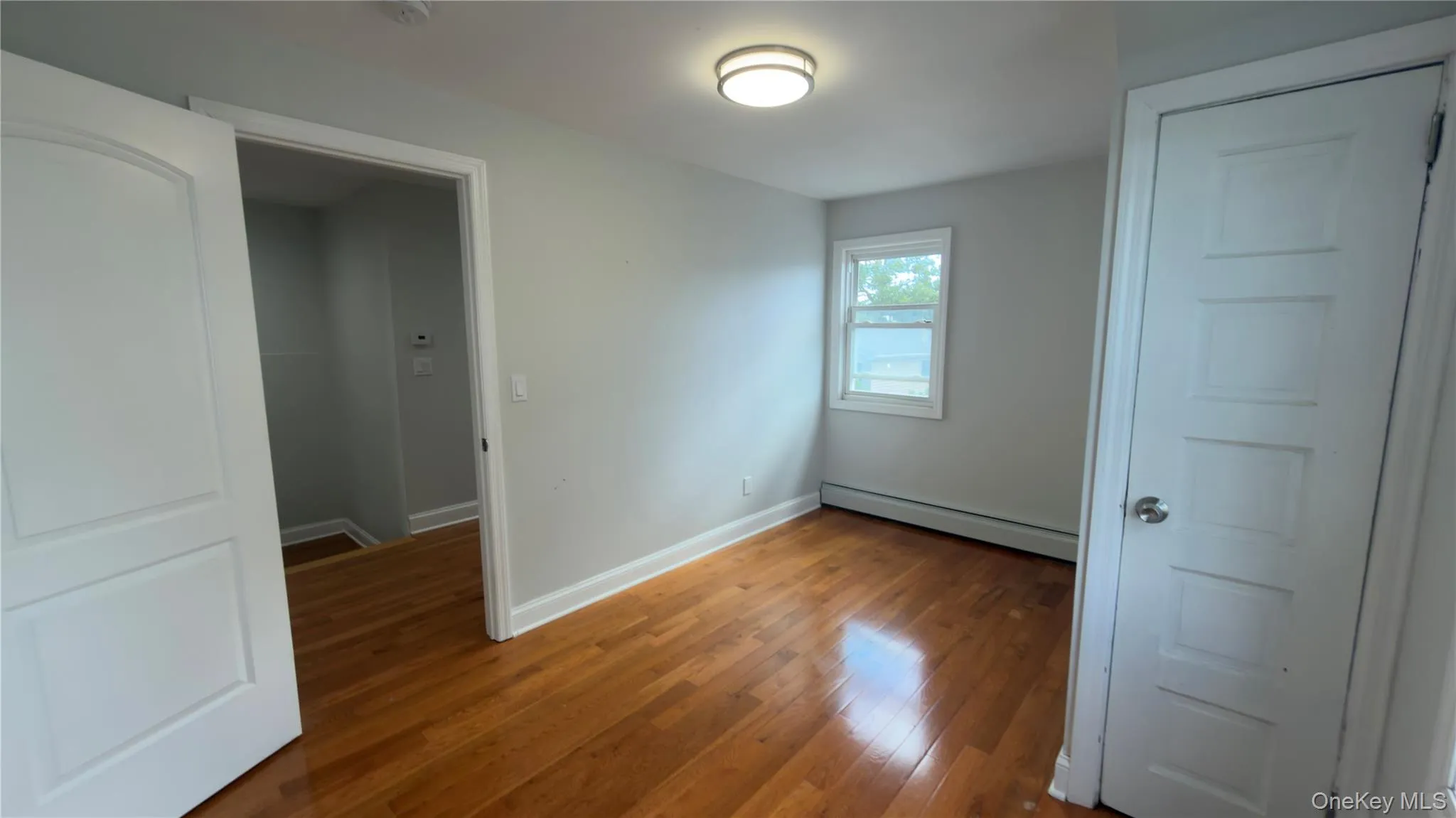 10 Greenwich Avenue, Oyster Bay, NY, 3 Bedrooms Bedrooms, 10 Rooms Rooms,2 BathroomsBathrooms,Residential Lease,For Rent,Greenwich,0,KEY1018861 10 Greenwich Avenue, Oyster Bay, NY, 3 Bedrooms Bedrooms, 10 Rooms Rooms,2 BathroomsBathrooms,Residential Lease,For Rent,Greenwich,0,KEY1018861