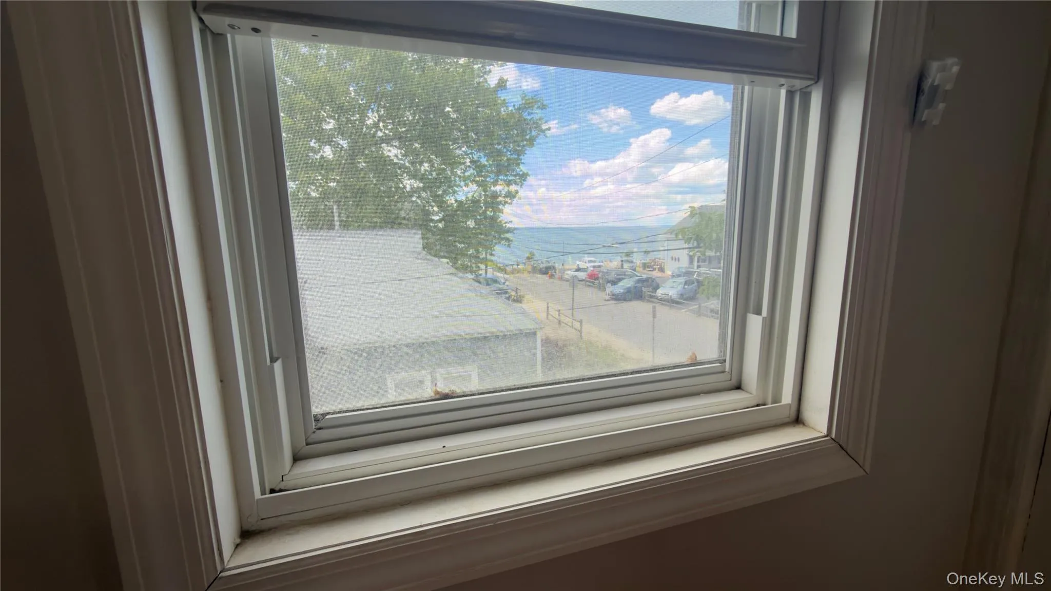 10 Greenwich Avenue, Oyster Bay, NY, 3 Bedrooms Bedrooms, 10 Rooms Rooms,2 BathroomsBathrooms,Residential Lease,For Rent,Greenwich,0,KEY1018861 10 Greenwich Avenue, Oyster Bay, NY, 3 Bedrooms Bedrooms, 10 Rooms Rooms,2 BathroomsBathrooms,Residential Lease,For Rent,Greenwich,0,KEY1018861