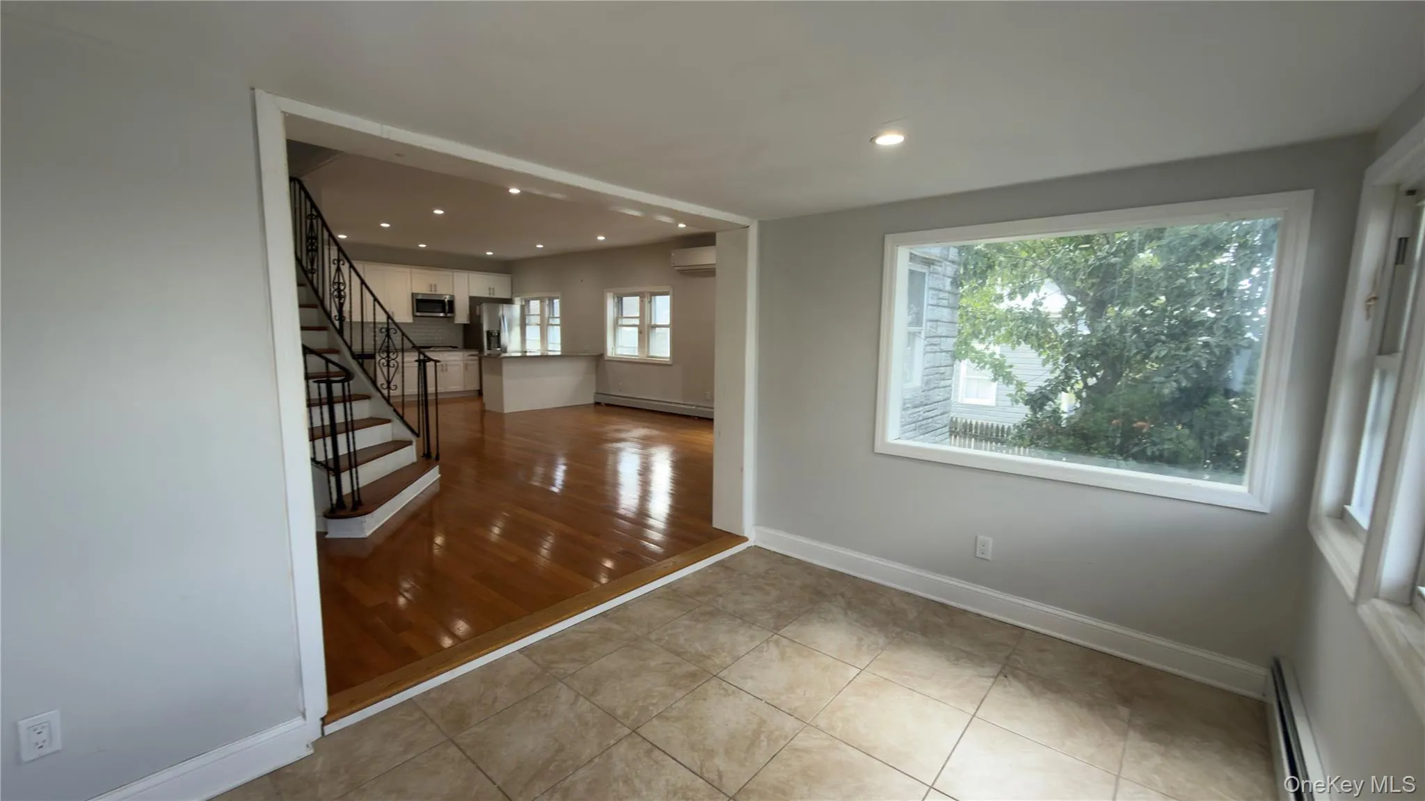 10 Greenwich Avenue, Oyster Bay, NY, 3 Bedrooms Bedrooms, 10 Rooms Rooms,2 BathroomsBathrooms,Residential Lease,For Rent,Greenwich,0,KEY1018861 10 Greenwich Avenue, Oyster Bay, NY, 3 Bedrooms Bedrooms, 10 Rooms Rooms,2 BathroomsBathrooms,Residential Lease,For Rent,Greenwich,0,KEY1018861