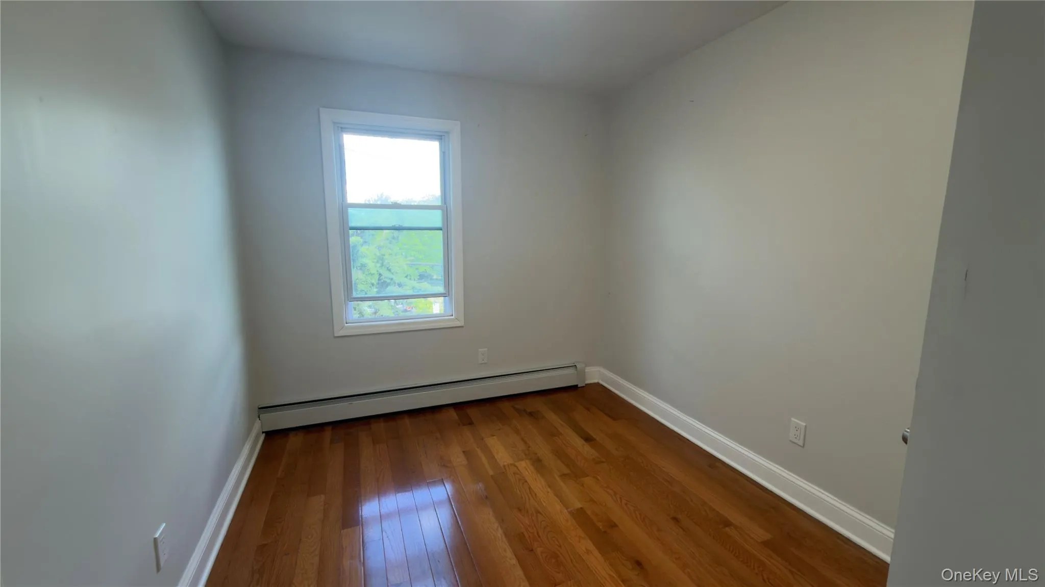 10 Greenwich Avenue, Oyster Bay, NY, 3 Bedrooms Bedrooms, 10 Rooms Rooms,2 BathroomsBathrooms,Residential Lease,For Rent,Greenwich,0,KEY1018861 10 Greenwich Avenue, Oyster Bay, NY, 3 Bedrooms Bedrooms, 10 Rooms Rooms,2 BathroomsBathrooms,Residential Lease,For Rent,Greenwich,0,KEY1018861