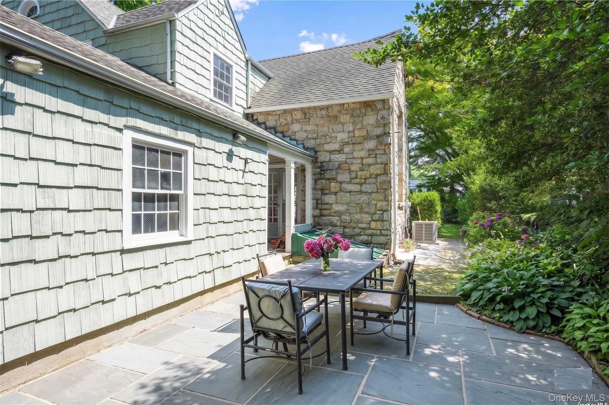 Patio for outdoor dining Patio for outdoor dining