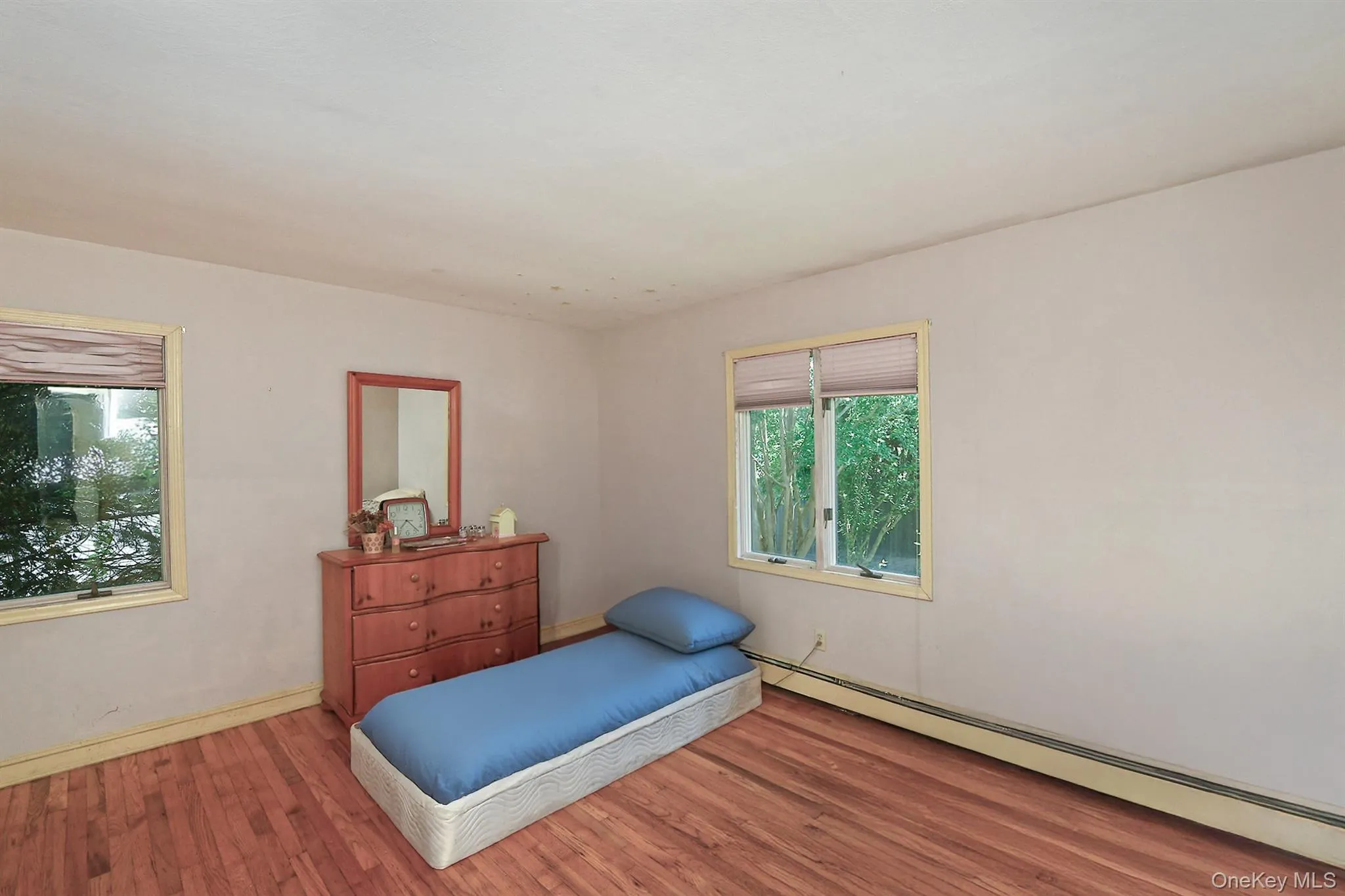 265 Sixth Avenue, Smithtown, NY, 3 Bedrooms Bedrooms, 5 Rooms Rooms,1 BathroomBathrooms,Residential,For Rent,Sixth,0,KEY1018871 265 Sixth Avenue, Smithtown, NY, 3 Bedrooms Bedrooms, 5 Rooms Rooms,1 BathroomBathrooms,Residential,For Rent,Sixth,0,KEY1018871