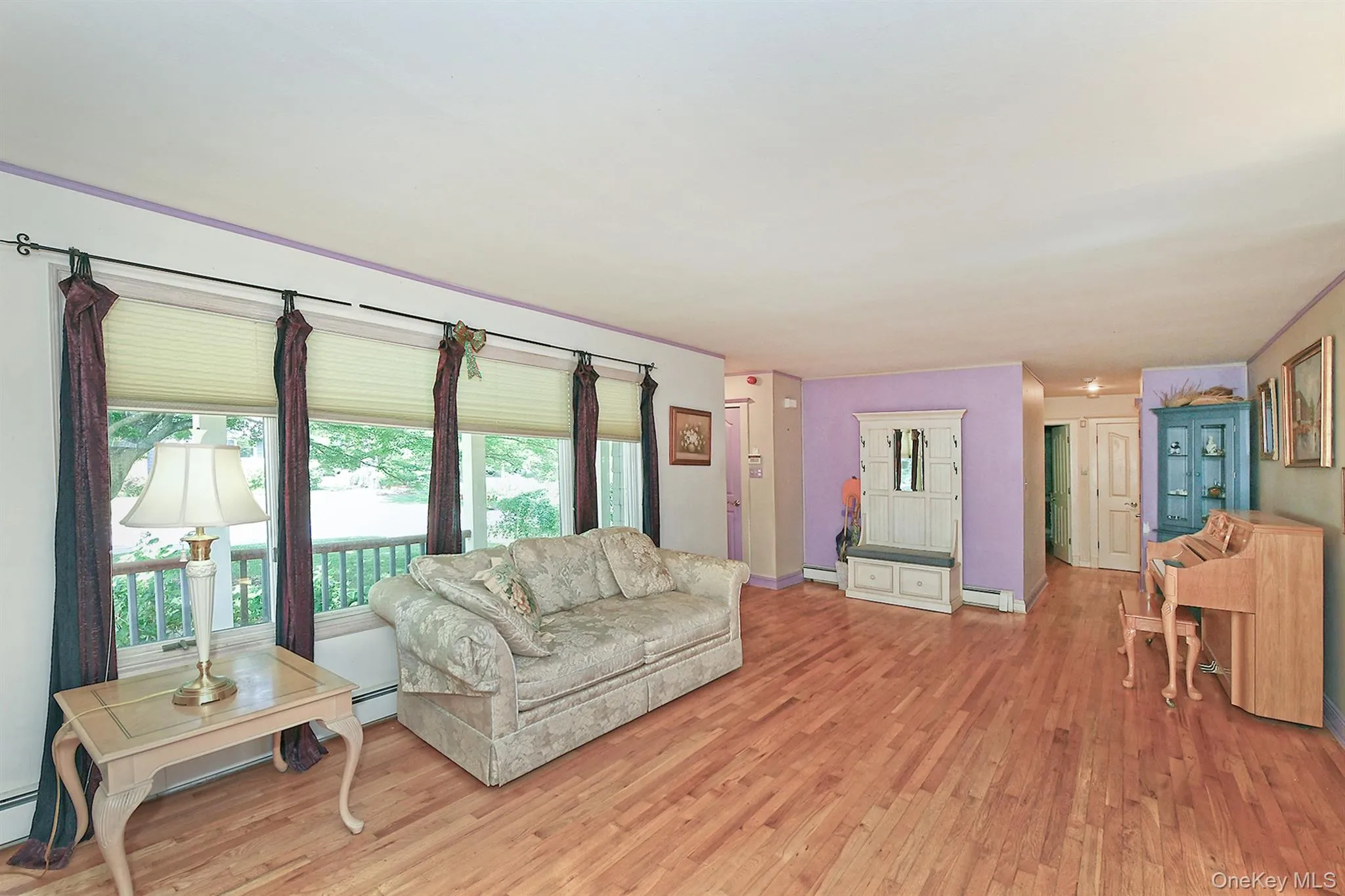 265 Sixth Avenue, Smithtown, NY, 3 Bedrooms Bedrooms, 5 Rooms Rooms,1 BathroomBathrooms,Residential,For Rent,Sixth,0,KEY1018871 265 Sixth Avenue, Smithtown, NY, 3 Bedrooms Bedrooms, 5 Rooms Rooms,1 BathroomBathrooms,Residential,For Rent,Sixth,0,KEY1018871