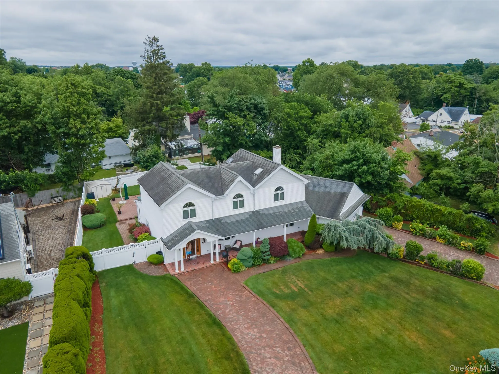 79 Constellation Road, Hempstead, NY, 5 Bedrooms Bedrooms, 8 Rooms Rooms,3 BathroomsBathrooms,Residential,For Rent,Constellation,0,KEY1018872 79 Constellation Road, Hempstead, NY, 5 Bedrooms Bedrooms, 8 Rooms Rooms,3 BathroomsBathrooms,Residential,For Rent,Constellation,0,KEY1018872