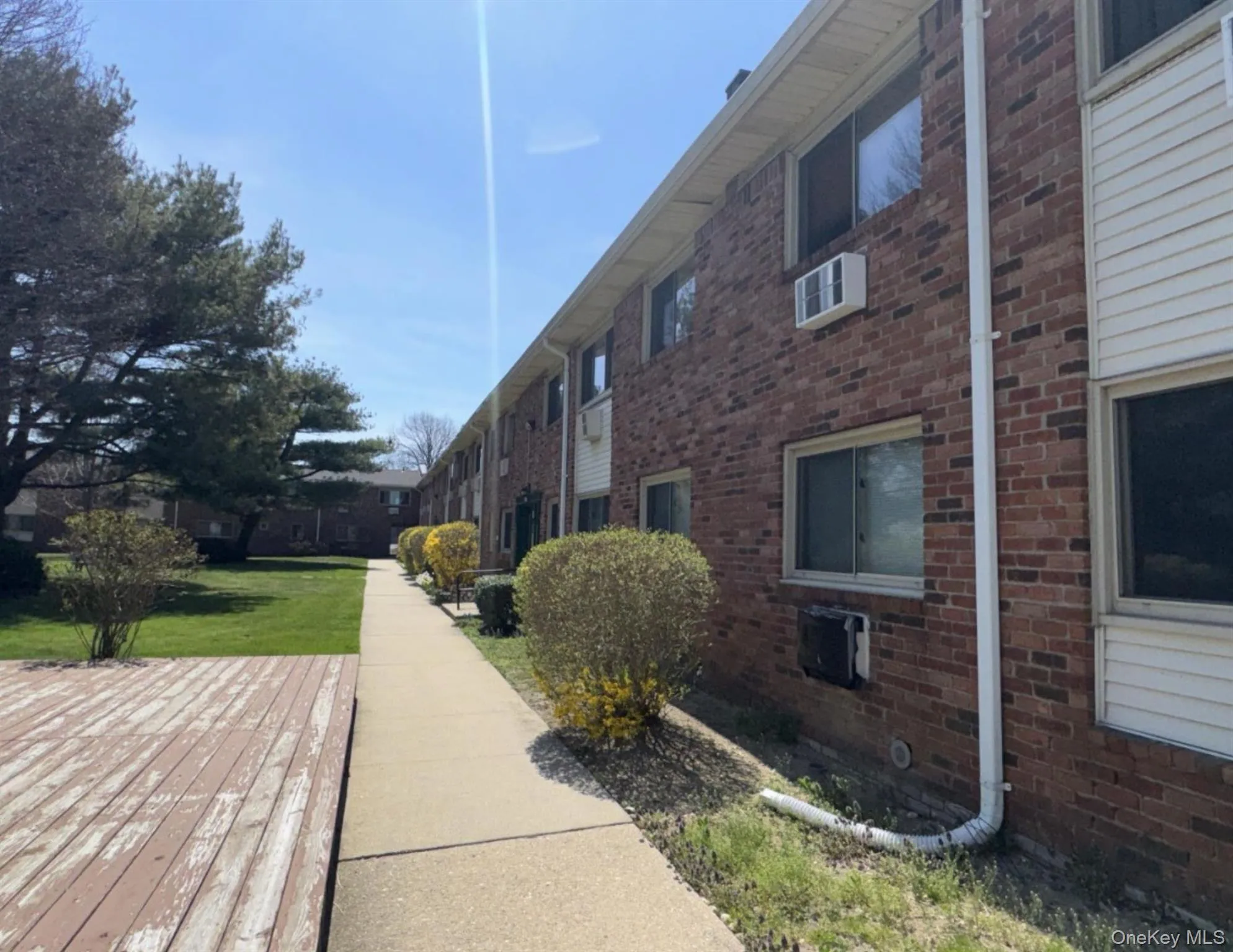 2453 D Union Boulevard, Islip, NY, 2 Bedrooms Bedrooms, 4 Rooms Rooms,1 BathroomBathrooms,Residential,For Rent,Union,0,KEY1018874 2453 D Union Boulevard, Islip, NY, 2 Bedrooms Bedrooms, 4 Rooms Rooms,1 BathroomBathrooms,Residential,For Rent,Union,0,KEY1018874