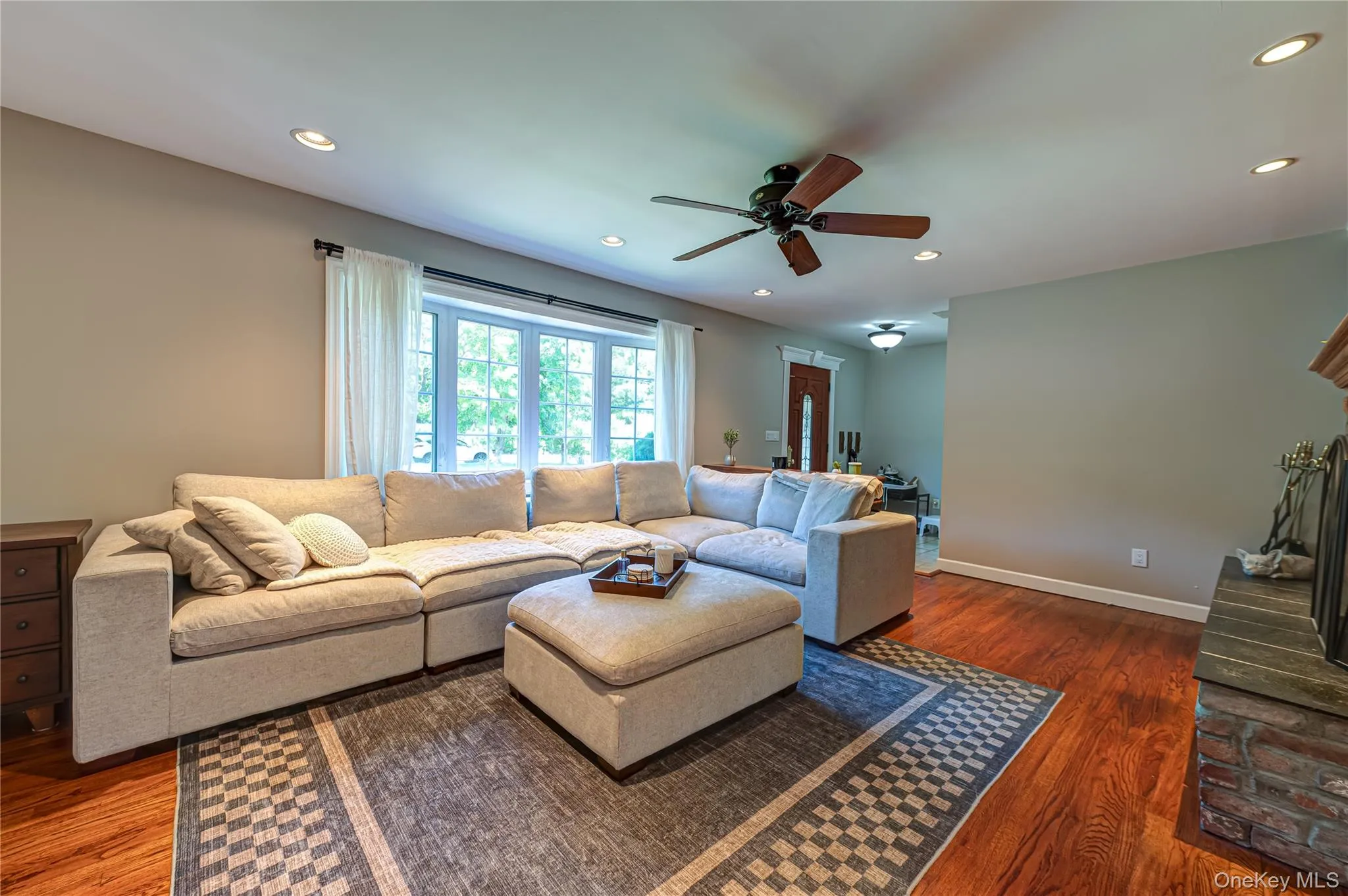 20 Bayside Avenue, Brookhaven, NY, 3 Bedrooms Bedrooms, 6 Rooms Rooms,2 BathroomsBathrooms,Residential,For Rent,Bayside,0,1018880 20 Bayside Avenue, Brookhaven, NY, 3 Bedrooms Bedrooms, 6 Rooms Rooms,2 BathroomsBathrooms,Residential,For Rent,Bayside,0,1018880