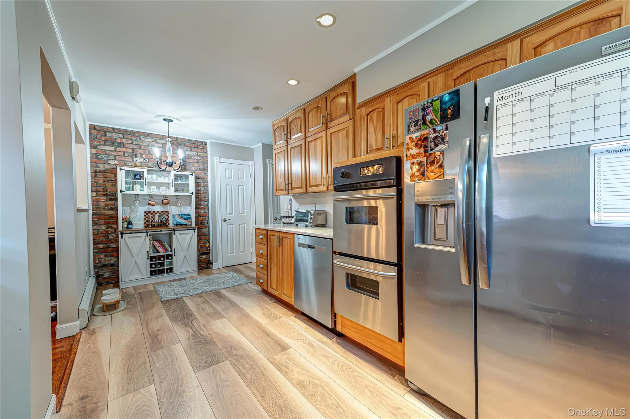 20 Bayside Avenue, Brookhaven, NY, 3 Bedrooms Bedrooms, 6 Rooms Rooms,2 BathroomsBathrooms,Residential,For Rent,Bayside,0,1018880 20 Bayside Avenue, Brookhaven, NY, 3 Bedrooms Bedrooms, 6 Rooms Rooms,2 BathroomsBathrooms,Residential,For Rent,Bayside,0,1018880