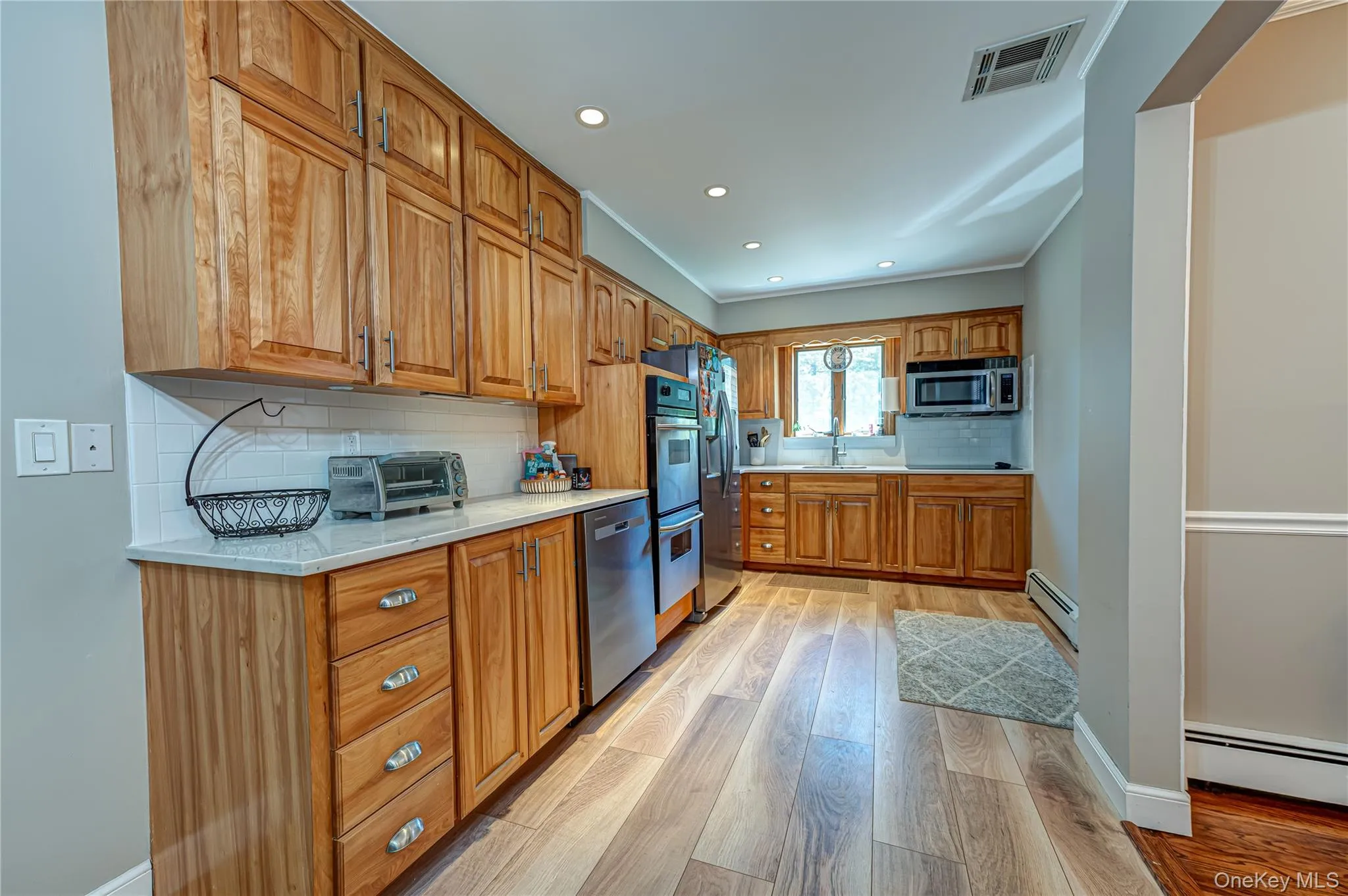 20 Bayside Avenue, Brookhaven, NY, 3 Bedrooms Bedrooms, 6 Rooms Rooms,2 BathroomsBathrooms,Residential,For Rent,Bayside,0,1018880 20 Bayside Avenue, Brookhaven, NY, 3 Bedrooms Bedrooms, 6 Rooms Rooms,2 BathroomsBathrooms,Residential,For Rent,Bayside,0,1018880