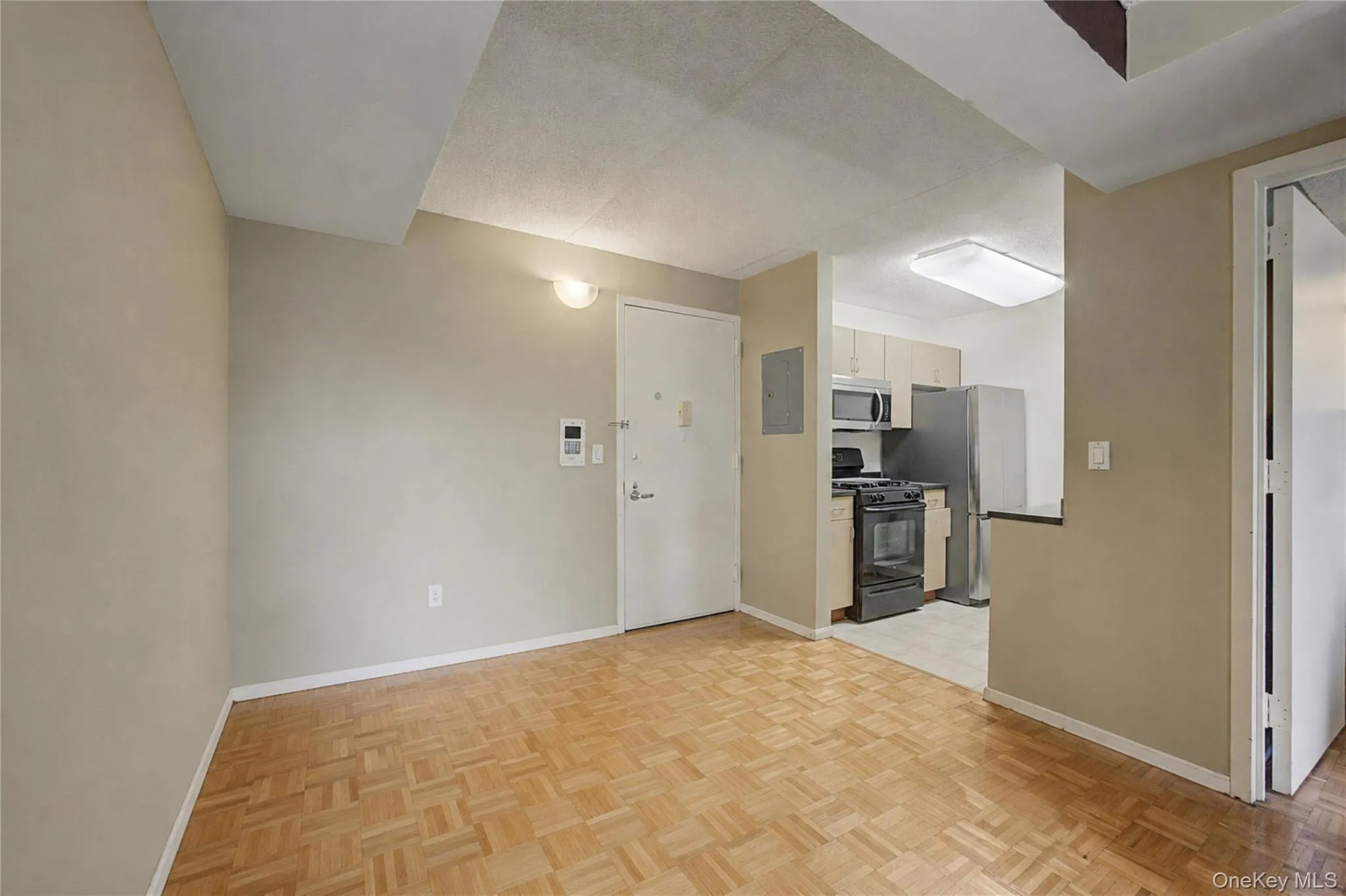 68 Bradhurst Avenue, New York, NY, 3 Bedrooms Bedrooms, 6 Rooms Rooms,2 BathroomsBathrooms,Residential,For Rent,Bradhurst,0,1018885 68 Bradhurst Avenue, New York, NY, 3 Bedrooms Bedrooms, 6 Rooms Rooms,2 BathroomsBathrooms,Residential,For Rent,Bradhurst,0,1018885