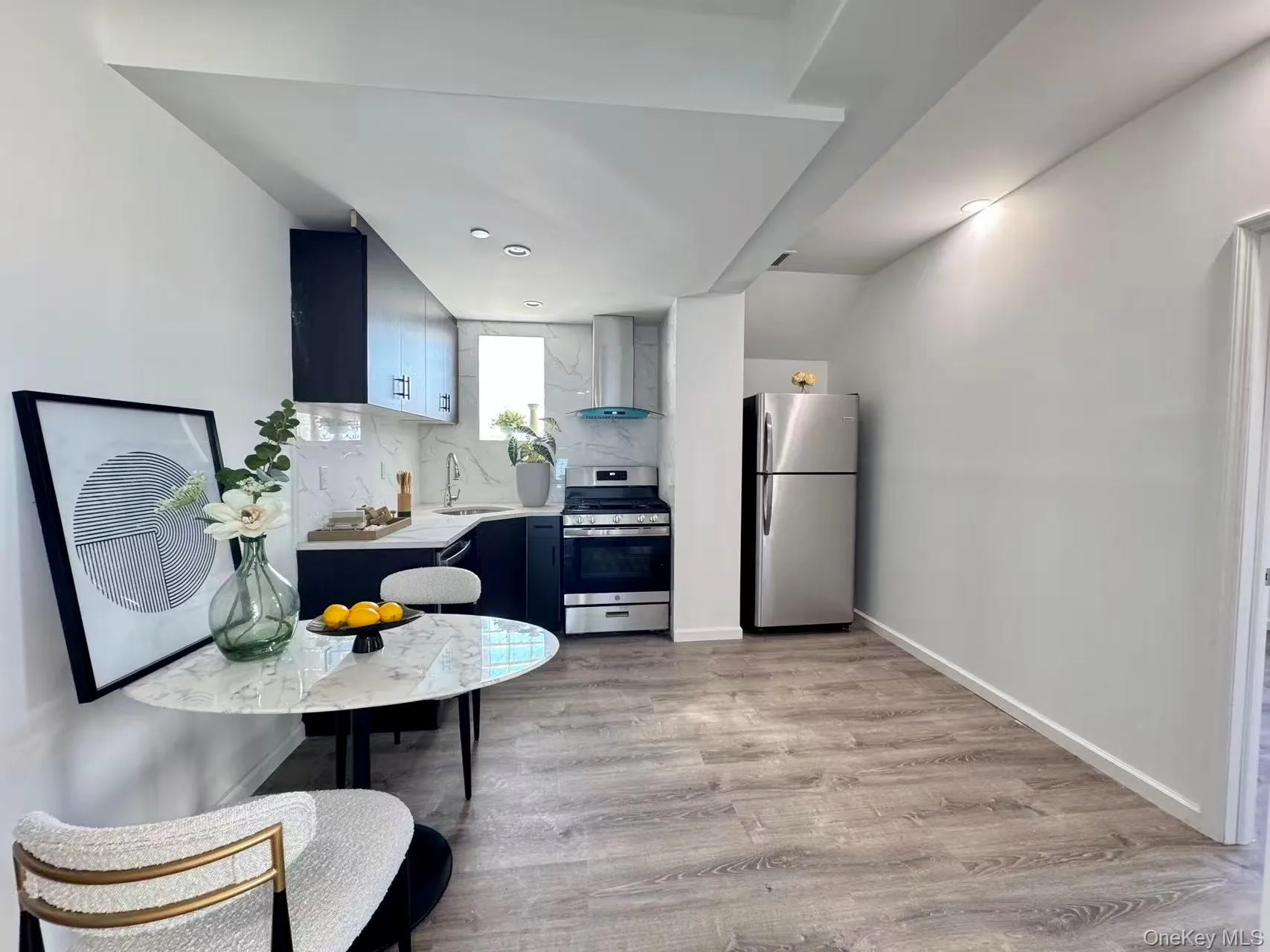 97-30 64TH Avenue, New York, NY, 2 Rooms Rooms,1 BathroomBathrooms,Residential,For Rent,64TH,0,KEY1018896 97-30 64TH Avenue, New York, NY, 2 Rooms Rooms,1 BathroomBathrooms,Residential,For Rent,64TH,0,KEY1018896