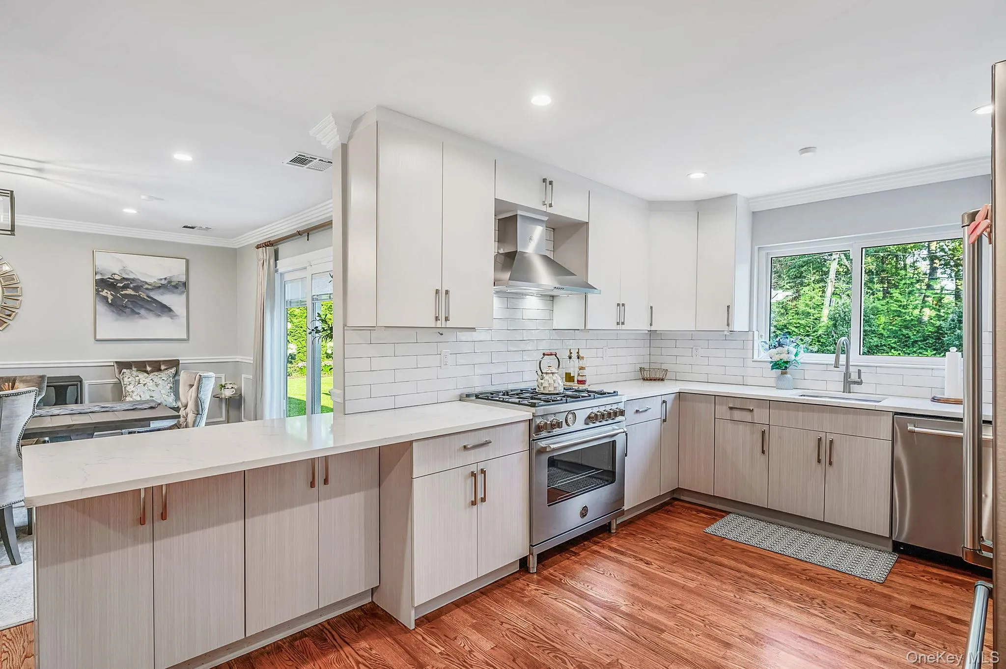 61 Lauren Avenue, Huntington, NY, 4 Bedrooms Bedrooms, 14 Rooms Rooms,3 BathroomsBathrooms,Residential,For Rent,Lauren,0,1018897 61 Lauren Avenue, Huntington, NY, 4 Bedrooms Bedrooms, 14 Rooms Rooms,3 BathroomsBathrooms,Residential,For Rent,Lauren,0,1018897