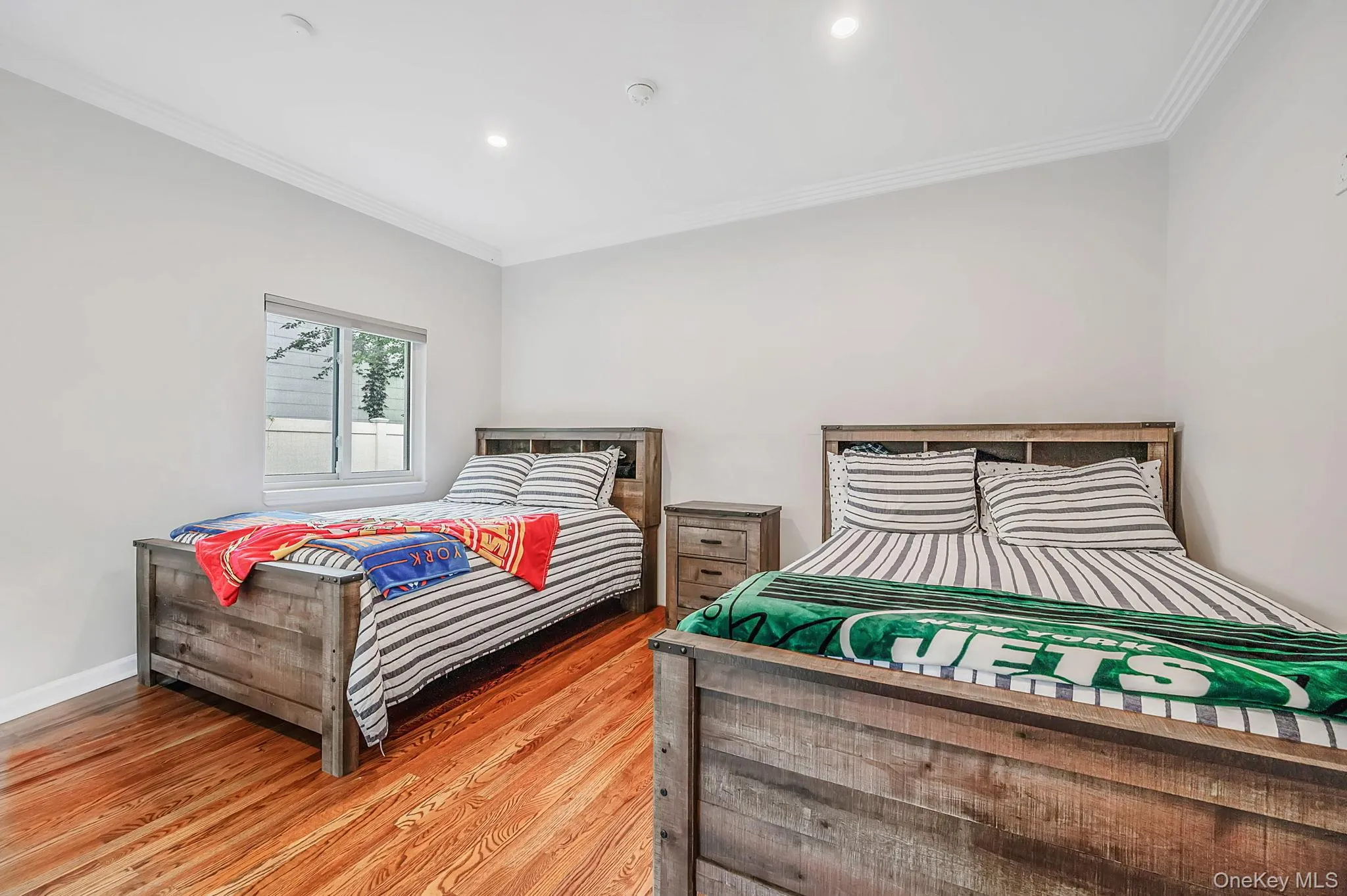 61 Lauren Avenue, Huntington, NY, 4 Bedrooms Bedrooms, 14 Rooms Rooms,3 BathroomsBathrooms,Residential,For Rent,Lauren,0,1018897 61 Lauren Avenue, Huntington, NY, 4 Bedrooms Bedrooms, 14 Rooms Rooms,3 BathroomsBathrooms,Residential,For Rent,Lauren,0,1018897