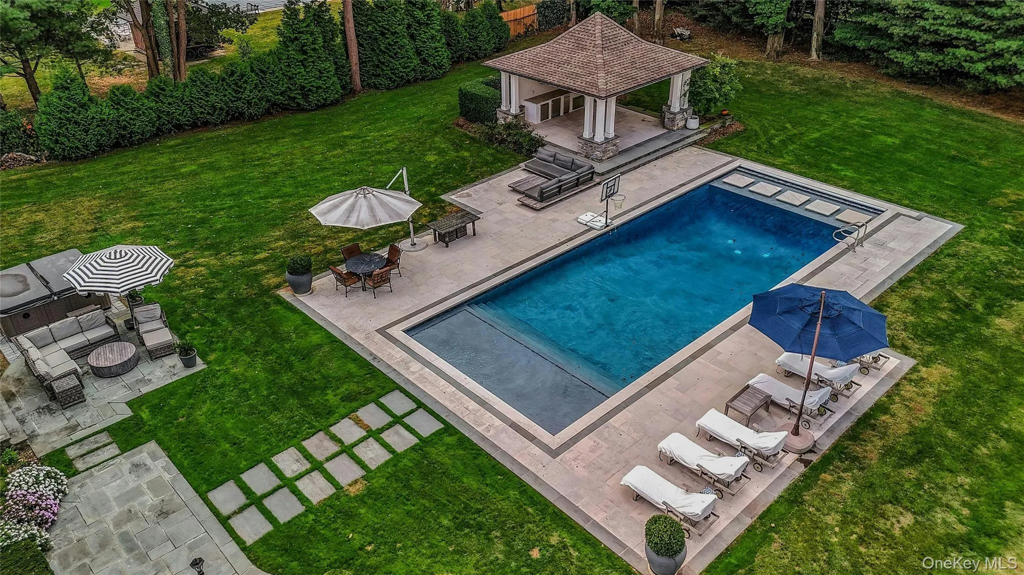 192 Burtis Lane, Oyster Bay, NY, 5 Bedrooms Bedrooms, 15 Rooms Rooms,5 BathroomsBathrooms,Residential,For Rent,Burtis,0,1018900 192 Burtis Lane, Oyster Bay, NY, 5 Bedrooms Bedrooms, 15 Rooms Rooms,5 BathroomsBathrooms,Residential,For Rent,Burtis,0,1018900