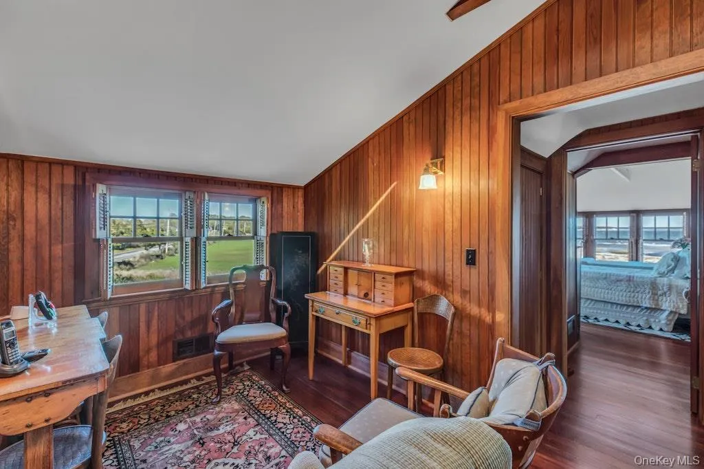 10450 New Suffolk Avenue, Southold, NY, 4 Bedrooms Bedrooms, 9 Rooms Rooms,3 BathroomsBathrooms,Residential Lease,For Rent,New Suffolk,0,1018901 10450 New Suffolk Avenue, Southold, NY, 4 Bedrooms Bedrooms, 9 Rooms Rooms,3 BathroomsBathrooms,Residential Lease,For Rent,New Suffolk,0,1018901