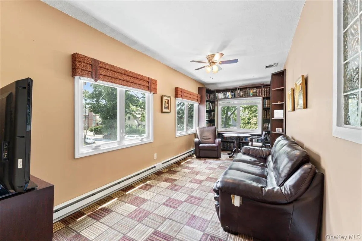 8507 Avon Street, New York, NY, 4 Bedrooms Bedrooms, 10 Rooms Rooms,3 BathroomsBathrooms,Residential,For Rent,Avon,0,1018903 8507 Avon Street, New York, NY, 4 Bedrooms Bedrooms, 10 Rooms Rooms,3 BathroomsBathrooms,Residential,For Rent,Avon,0,1018903