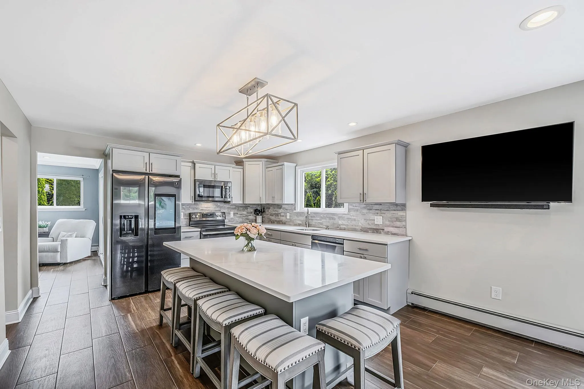 Elegant dining, spacious, light and bright! Gather around for food prep, eating, love and laughter. Elegant dining, spacious, light and bright! Gather around for food prep, eating, love and laughter.
