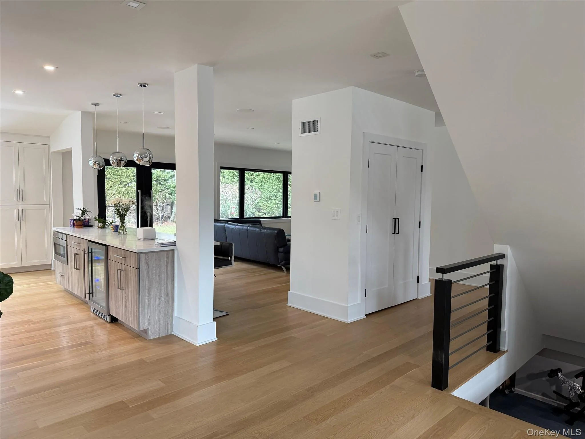 43 Marian Lane, Oyster Bay, NY, 4 Bedrooms Bedrooms, 10 Rooms Rooms,4 BathroomsBathrooms,Residential,For Rent,Marian,0,1018911 43 Marian Lane, Oyster Bay, NY, 4 Bedrooms Bedrooms, 10 Rooms Rooms,4 BathroomsBathrooms,Residential,For Rent,Marian,0,1018911