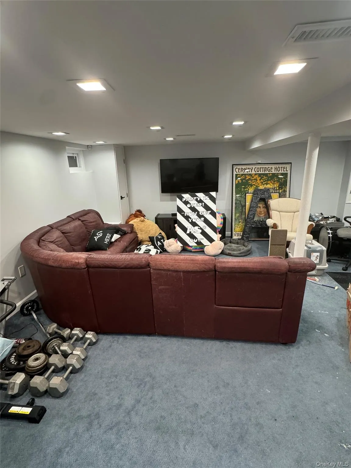 43 Marian Lane, Oyster Bay, NY, 4 Bedrooms Bedrooms, 10 Rooms Rooms,4 BathroomsBathrooms,Residential,For Rent,Marian,0,KEY1018911 43 Marian Lane, Oyster Bay, NY, 4 Bedrooms Bedrooms, 10 Rooms Rooms,4 BathroomsBathrooms,Residential,For Rent,Marian,0,KEY1018911