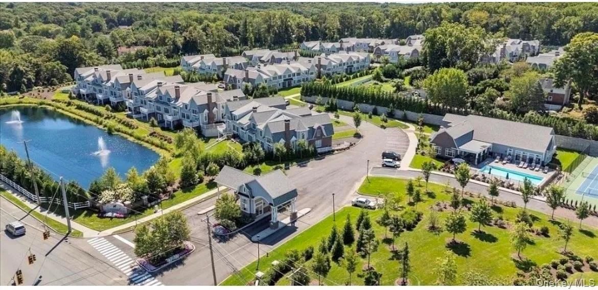 227 Coach Drive, Huntington, NY, 2 Bedrooms Bedrooms, 4 Rooms Rooms,2 BathroomsBathrooms,Residential,For Rent,Coach,0,1018917 227 Coach Drive, Huntington, NY, 2 Bedrooms Bedrooms, 4 Rooms Rooms,2 BathroomsBathrooms,Residential,For Rent,Coach,0,1018917