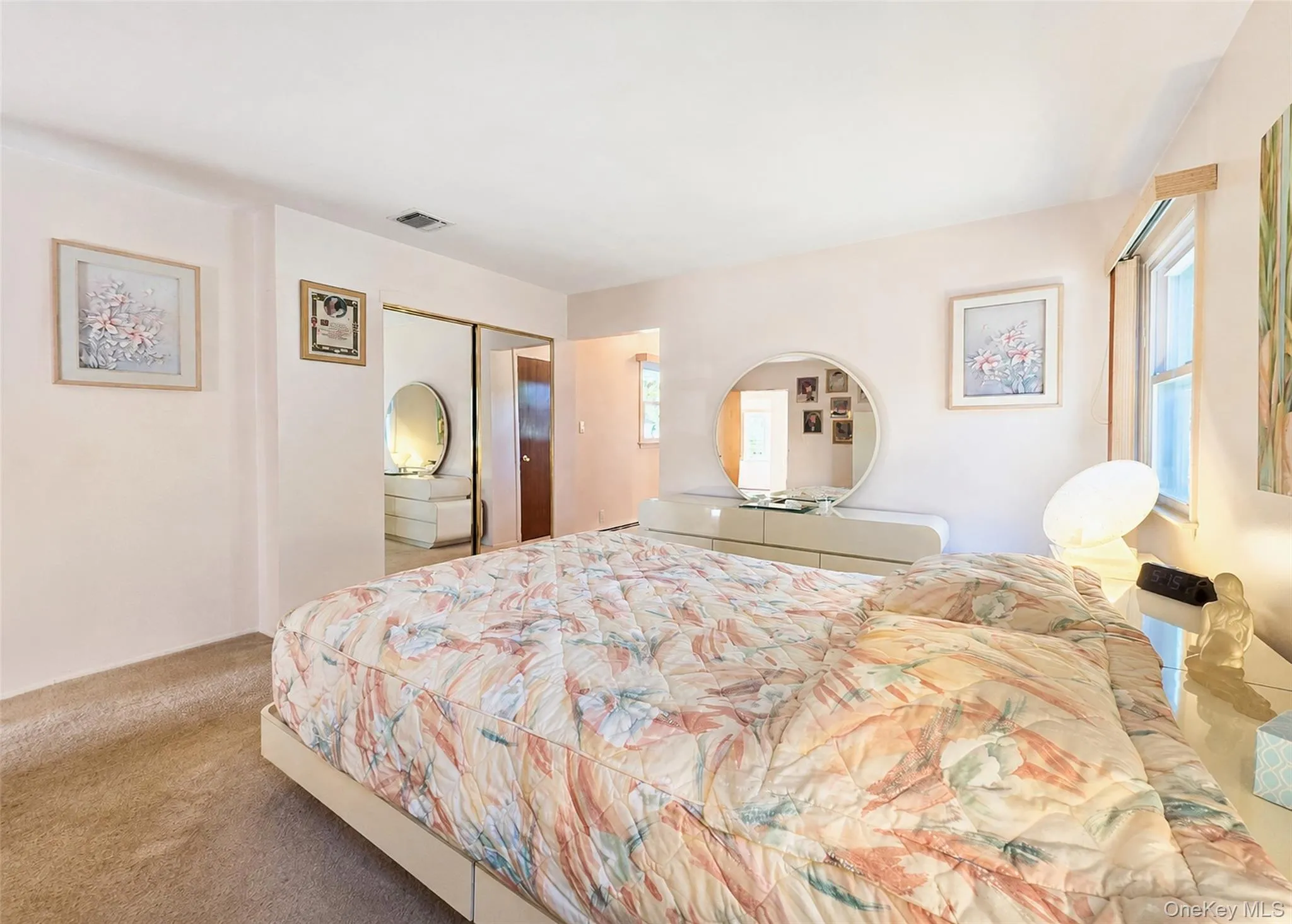 35 Avenue D, Islip, NY, 3 Bedrooms Bedrooms, 10 Rooms Rooms,2 BathroomsBathrooms,Residential,For Rent,Avenue D,0,KEY1018921 35 Avenue D, Islip, NY, 3 Bedrooms Bedrooms, 10 Rooms Rooms,2 BathroomsBathrooms,Residential,For Rent,Avenue D,0,KEY1018921