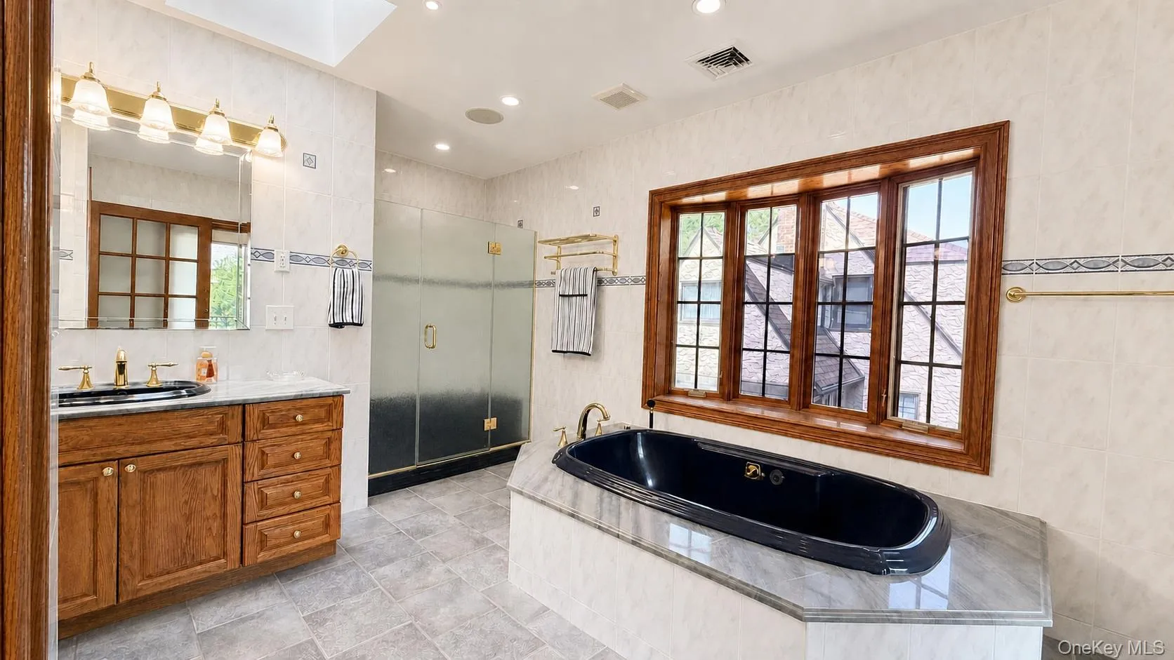 24236 51st Avenue, New York, NY, 4 Bedrooms Bedrooms, 9 Rooms Rooms,2 BathroomsBathrooms,Residential,For Rent,51st,0,1018922 24236 51st Avenue, New York, NY, 4 Bedrooms Bedrooms, 9 Rooms Rooms,2 BathroomsBathrooms,Residential,For Rent,51st,0,1018922